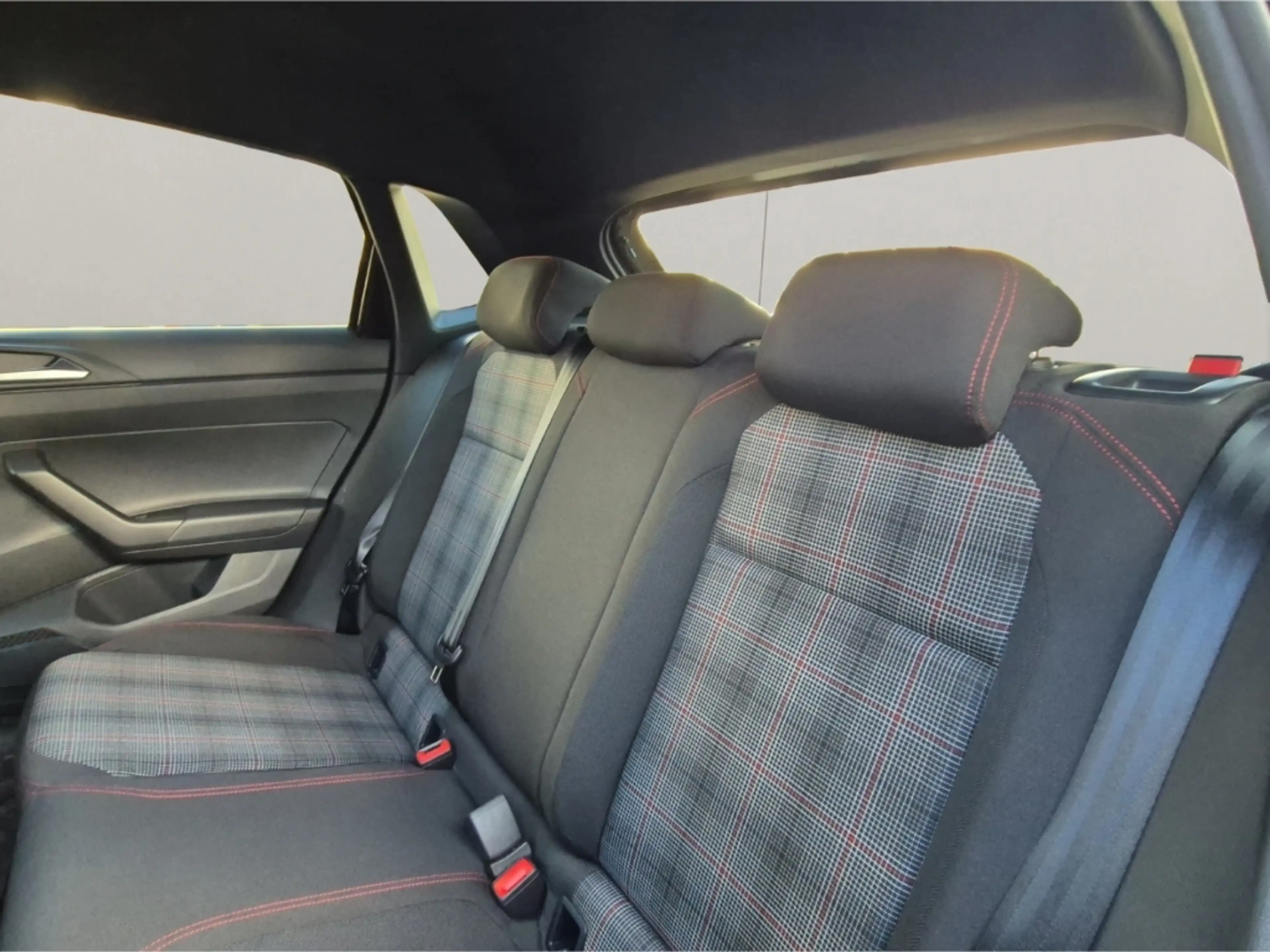Volkswagen Polo GTI VI IQ.DRIVE+PARK & COMFORT+ACAA !! — photo 10