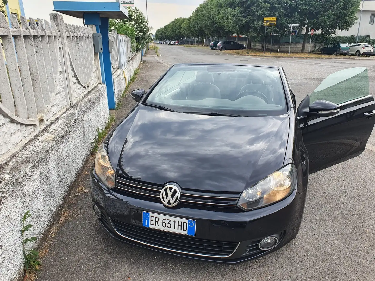 Volkswagen Golf Cabrio 2.0 tdi bm 140cv dsg - 1