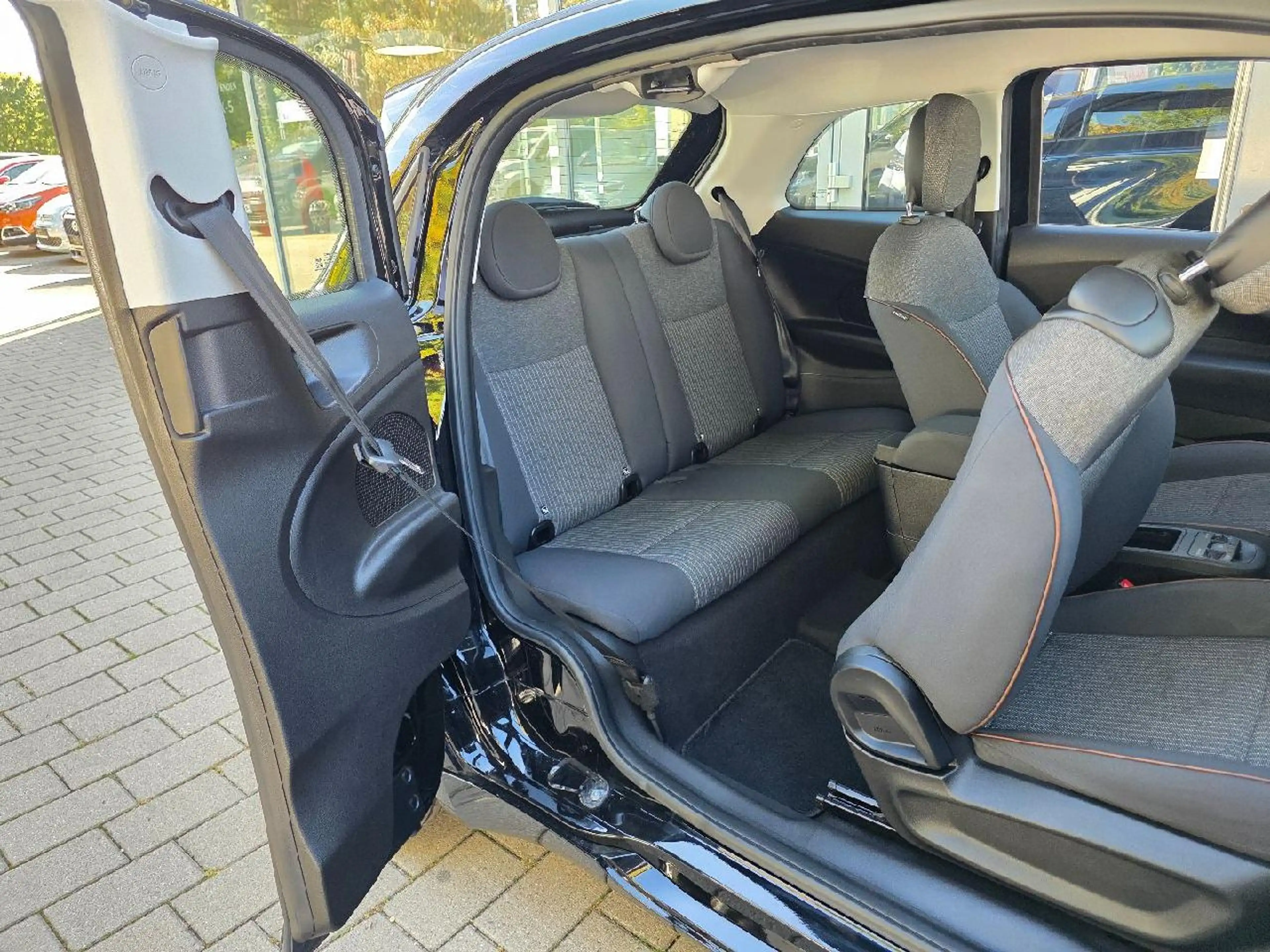 Fiat 500e 3+1 Icon — photo 12