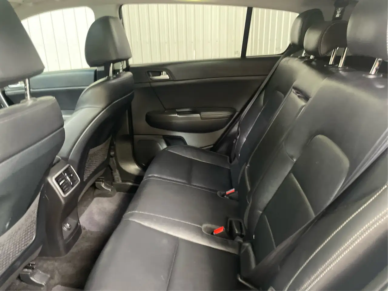 Kia Sportage снимка Kia Sportage