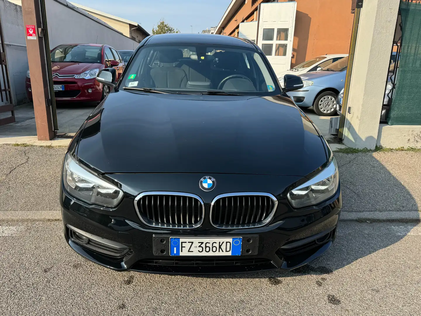 BMW 116 *BENZINA*SPORT*5 PORTE*RESTYLING* Nero - 2