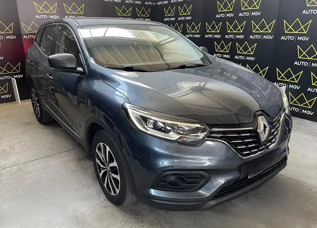 Renault Kadjar view 3