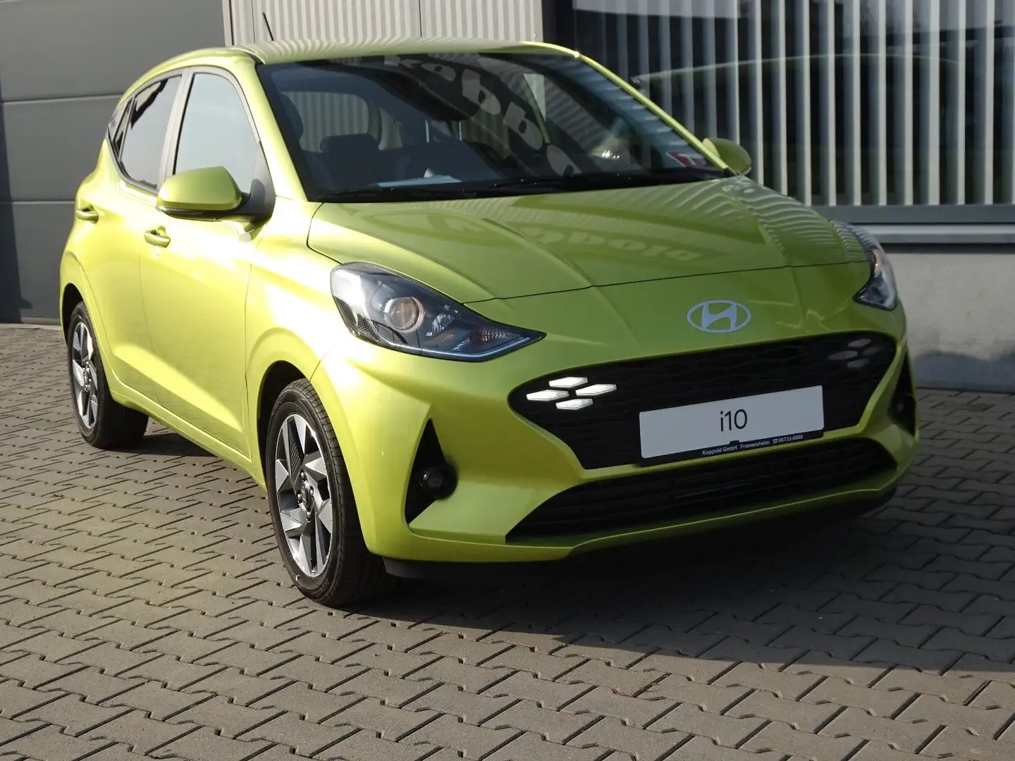 Hyundai i10 1,2i Smart Vert - 1