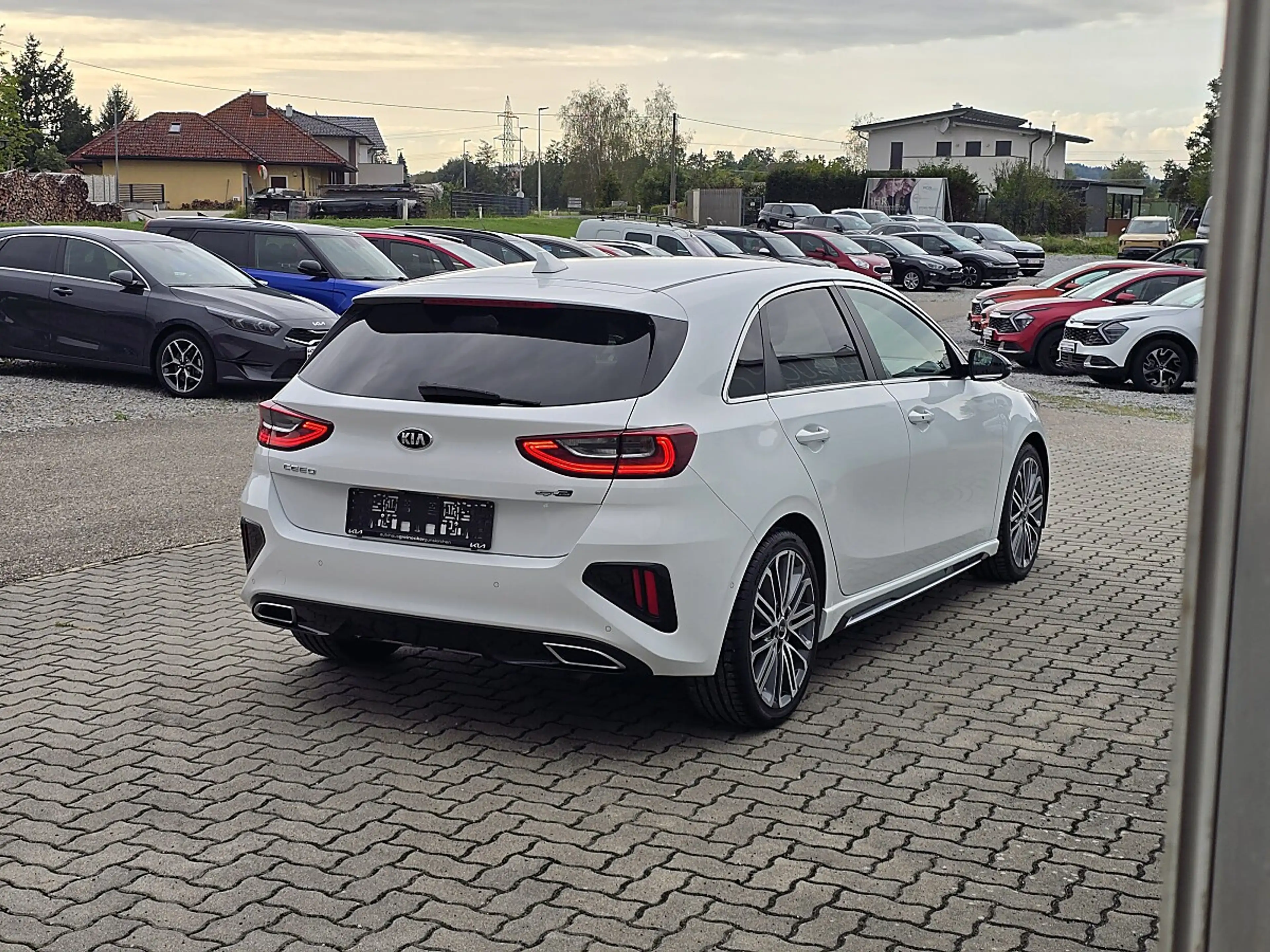 Kia Ceed / cee'd ceed 1,4 TGDI GPF GT-Line DCT Aut. inkl. AHV — photo 3