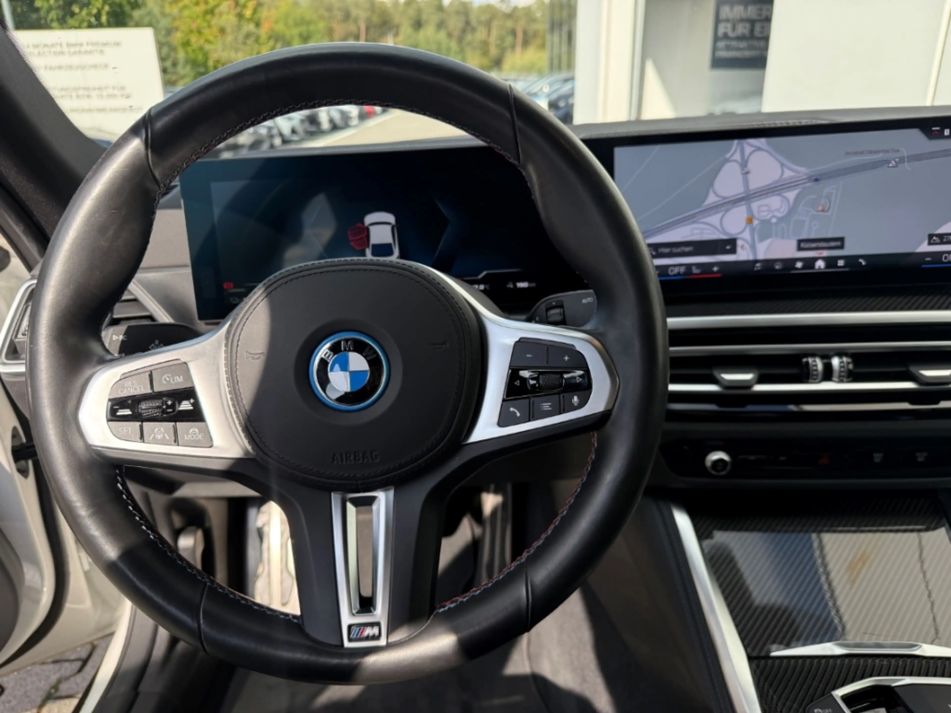 BMW i4 Gran Coupe Sportpaket AD AHK-klappbar Memory Sitze — photo 8