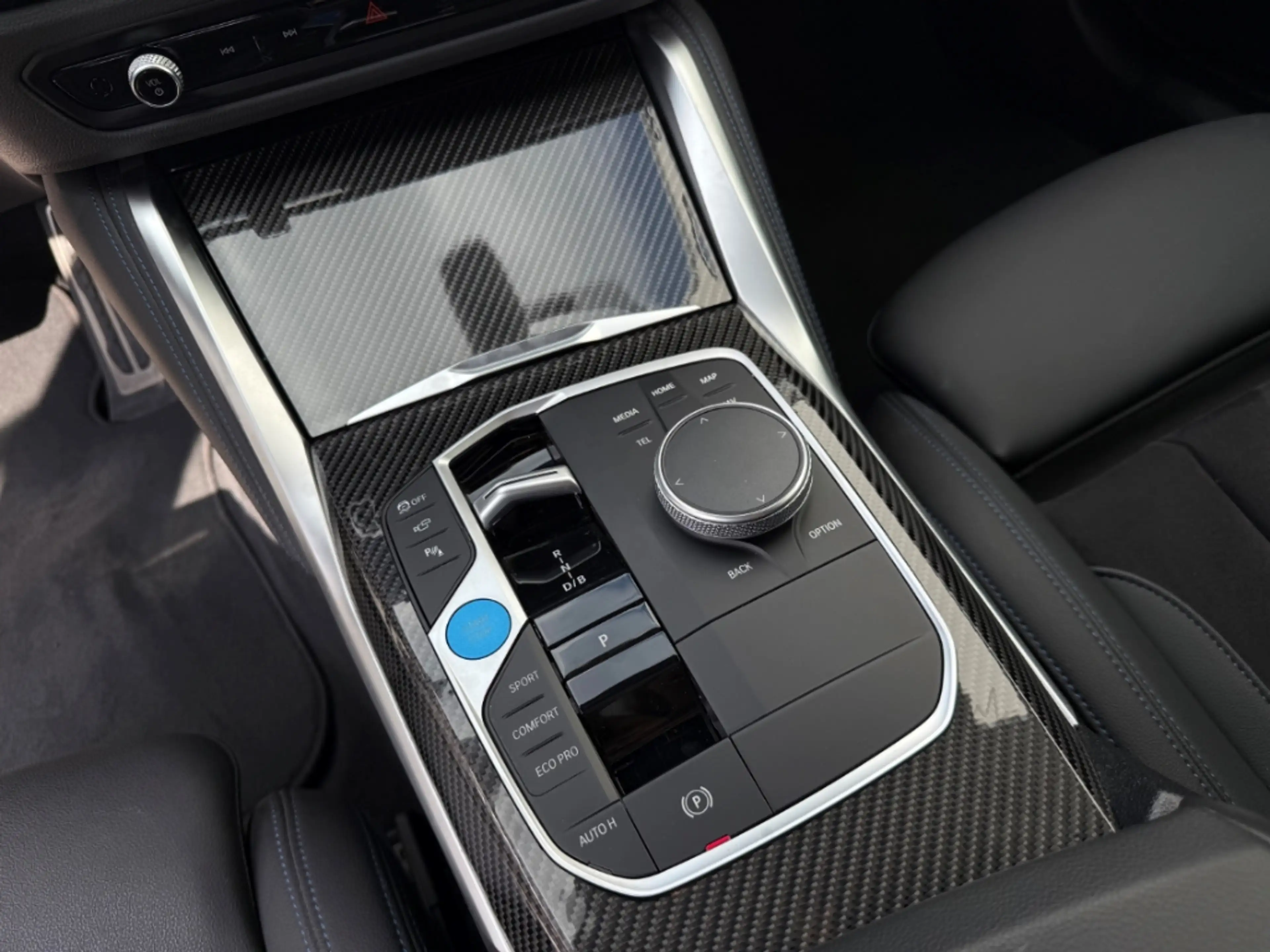 BMW i4 Gran Coupe Sportpaket AD AHK-klappbar Memory Sitze — photo 9