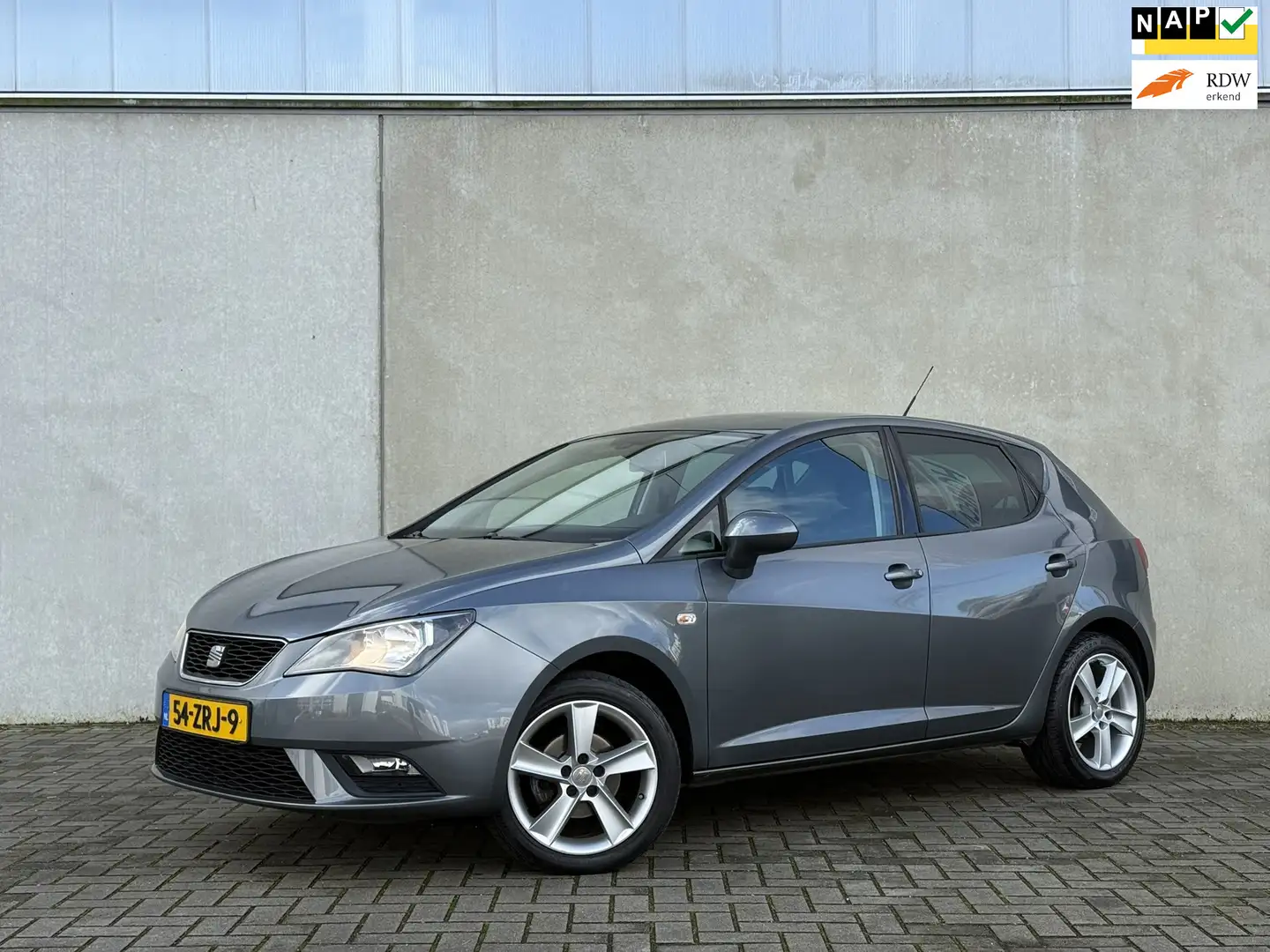 SEAT Ibiza 1.2 TSI Style, Cruise ECC NWE Ketting Grau - 1