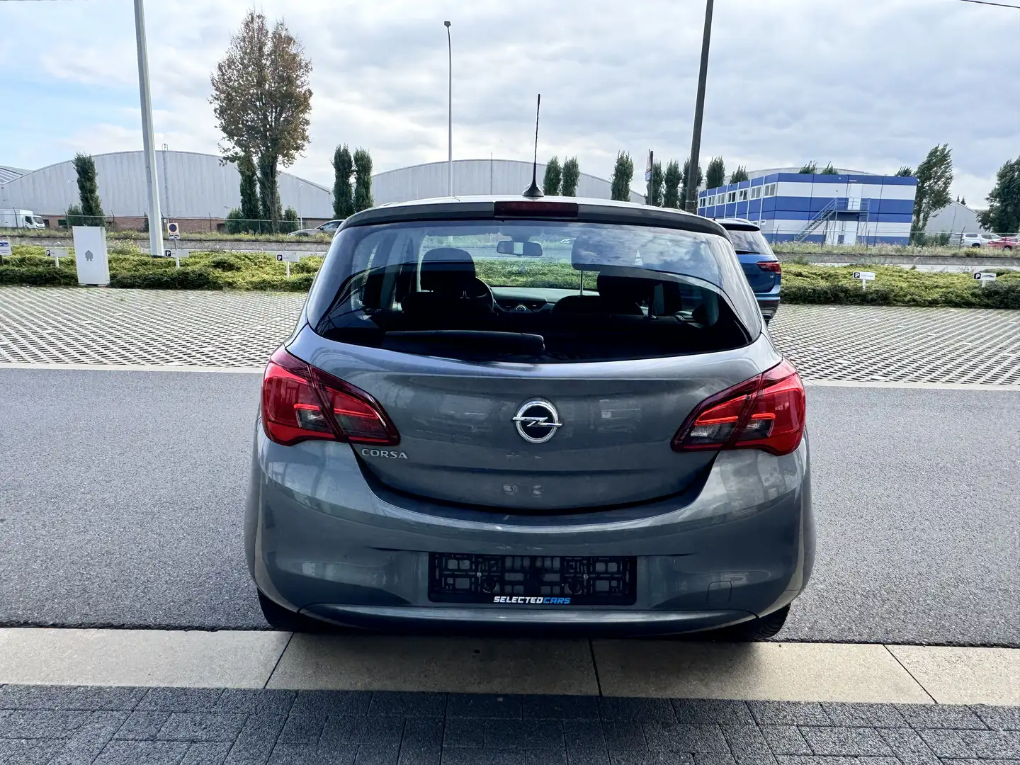 Opel Corsa Corsa benzine Edition Grau - 2