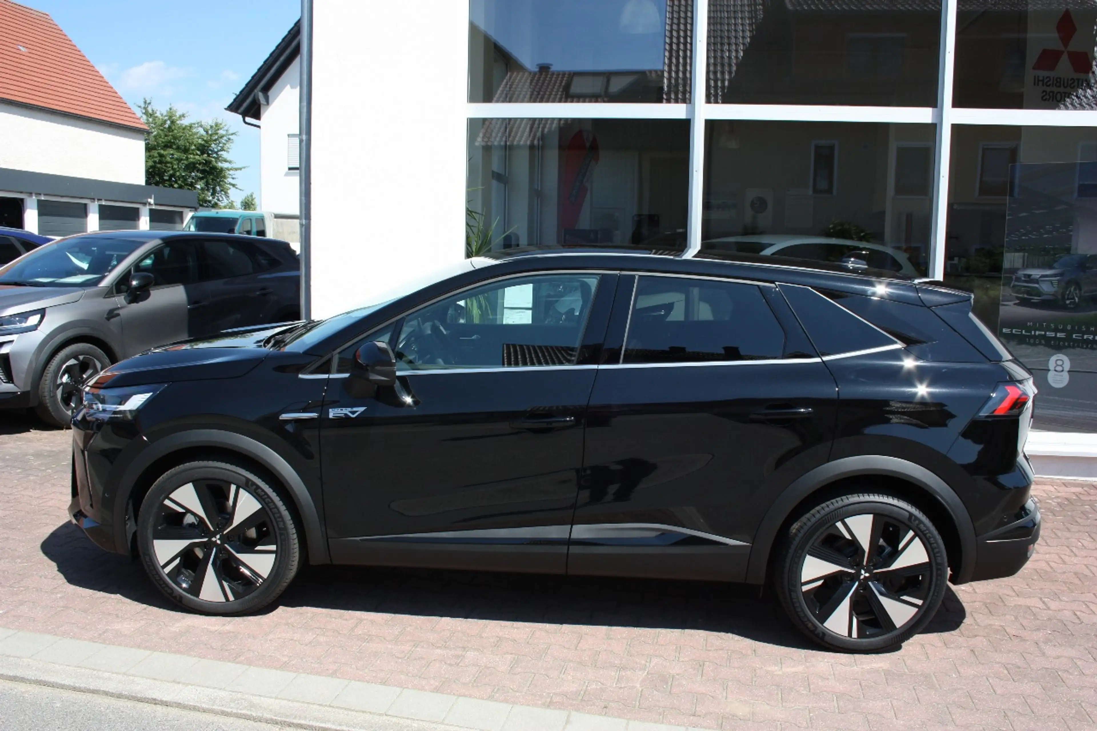 Mitsubishi Grandis Intro Edition 1.8 Hybrid, Google, LED — photo 6
