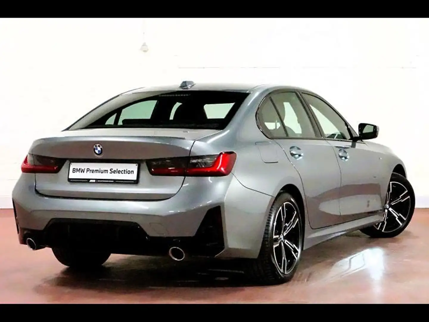 BMW 318 M SPORT - AUTOMAAT - LED Gris - 2