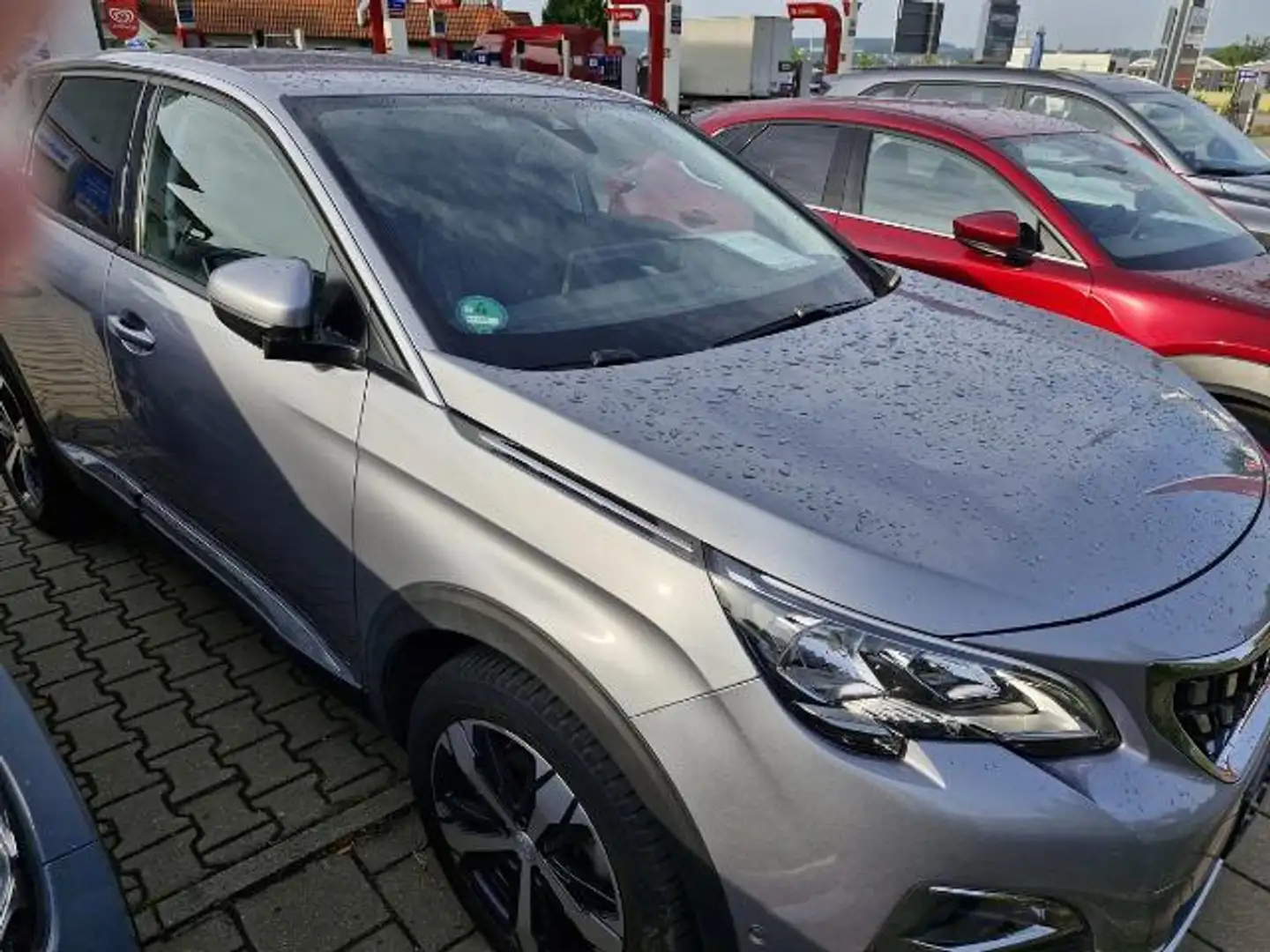 Peugeot 3008 1.2 130 Allure - Navi - Elektr. Sitze - DAB - Allw Grau - 2