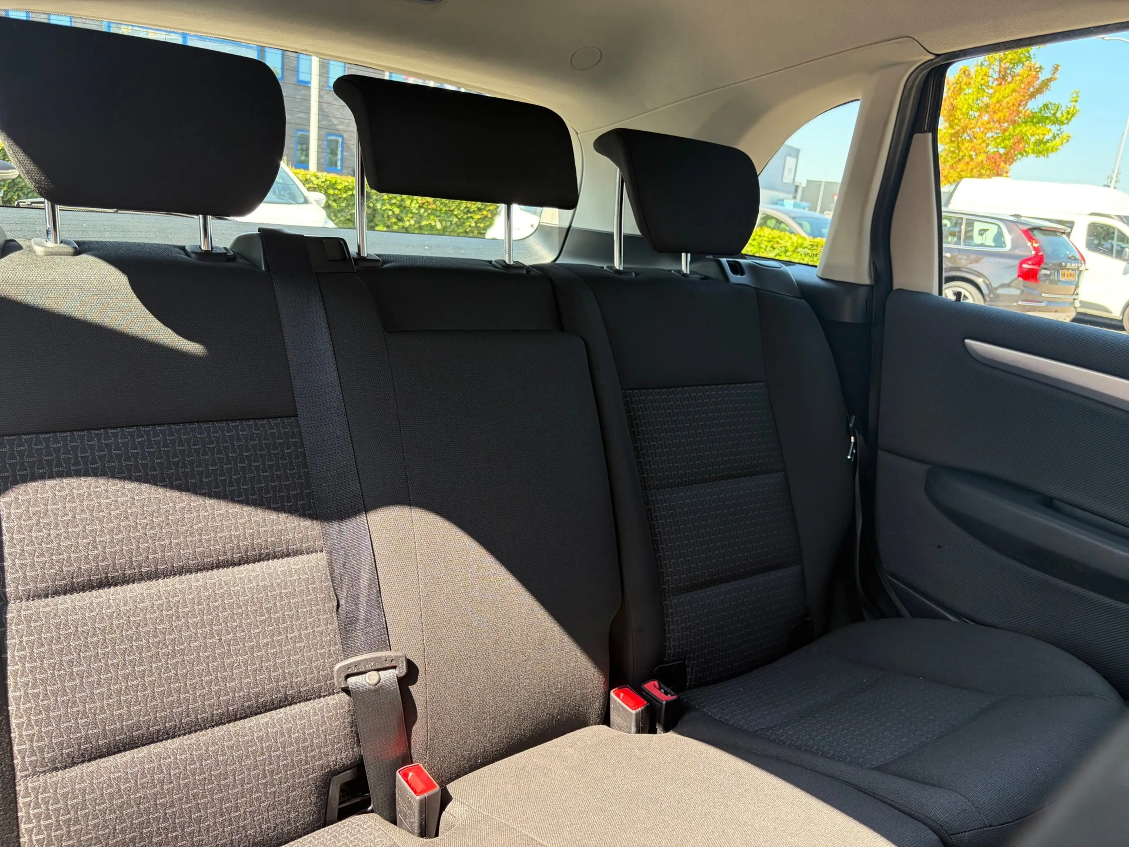Mercedes-Benz B 160 BlueEFFICIENCY Business Class — photo 38