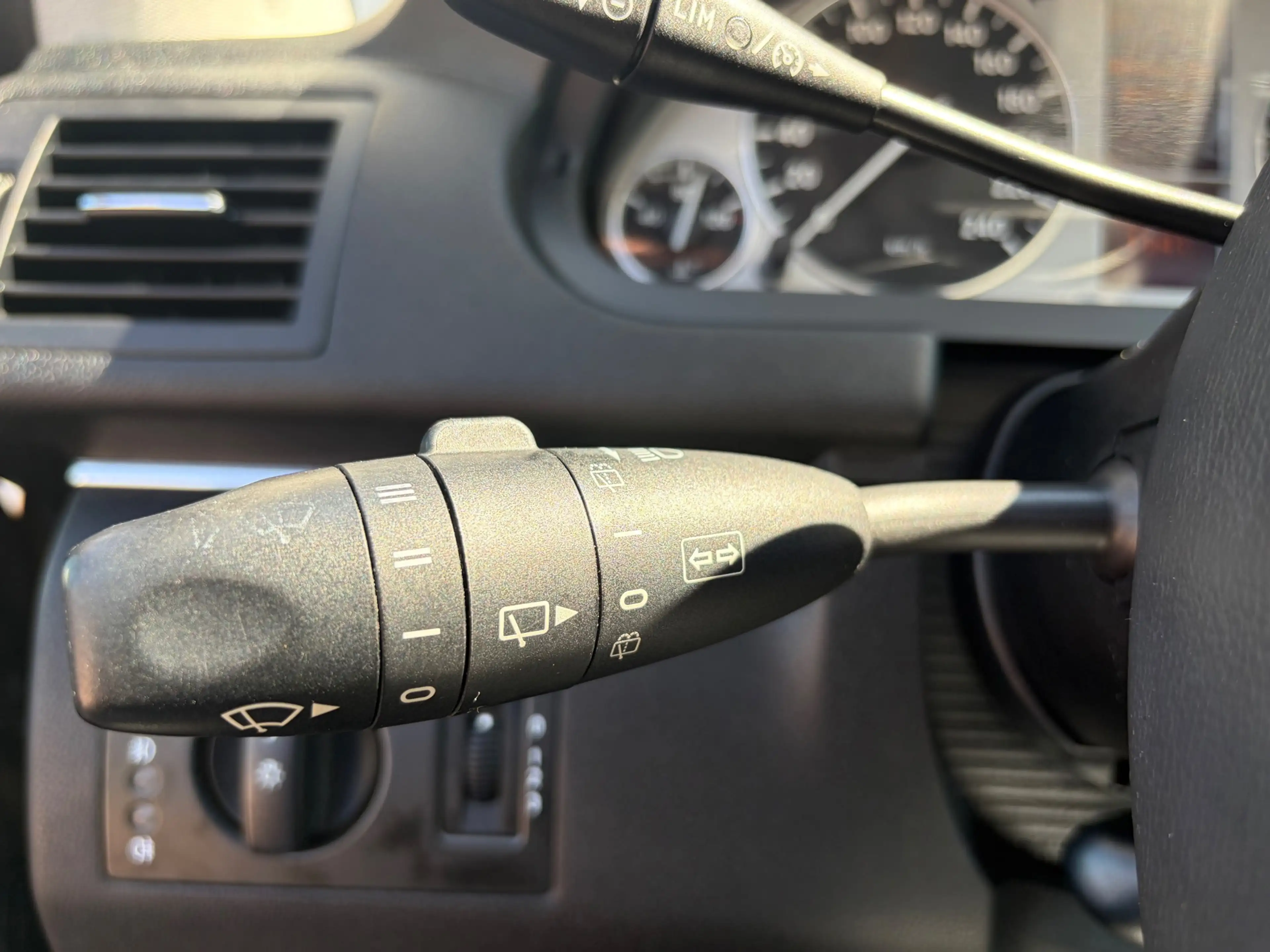 Mercedes-Benz B 160 BlueEFFICIENCY Business Class — photo 28