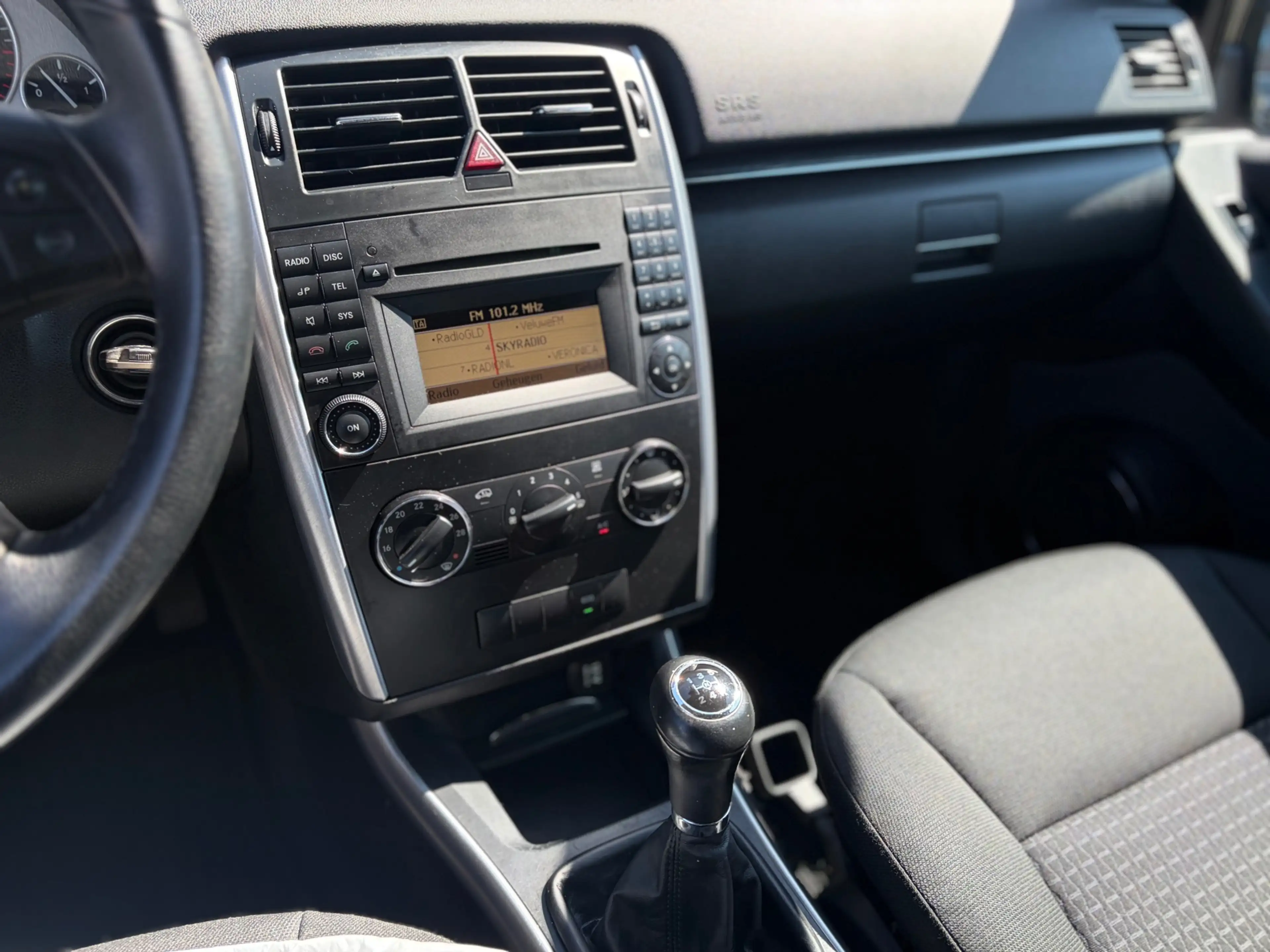 Mercedes-Benz B 160 BlueEFFICIENCY Business Class — photo 30