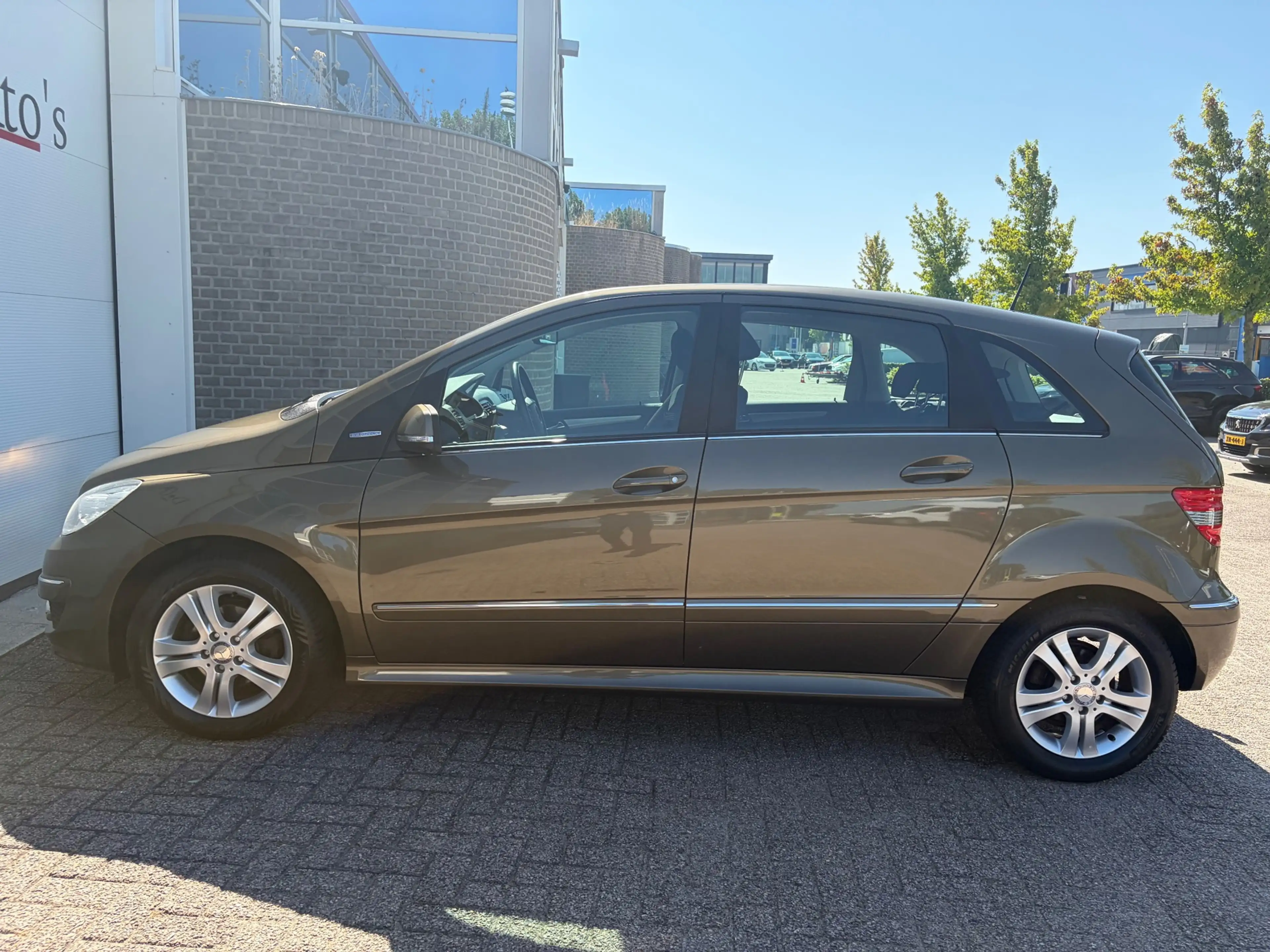 Mercedes-Benz B 160 BlueEFFICIENCY Business Class — photo 8