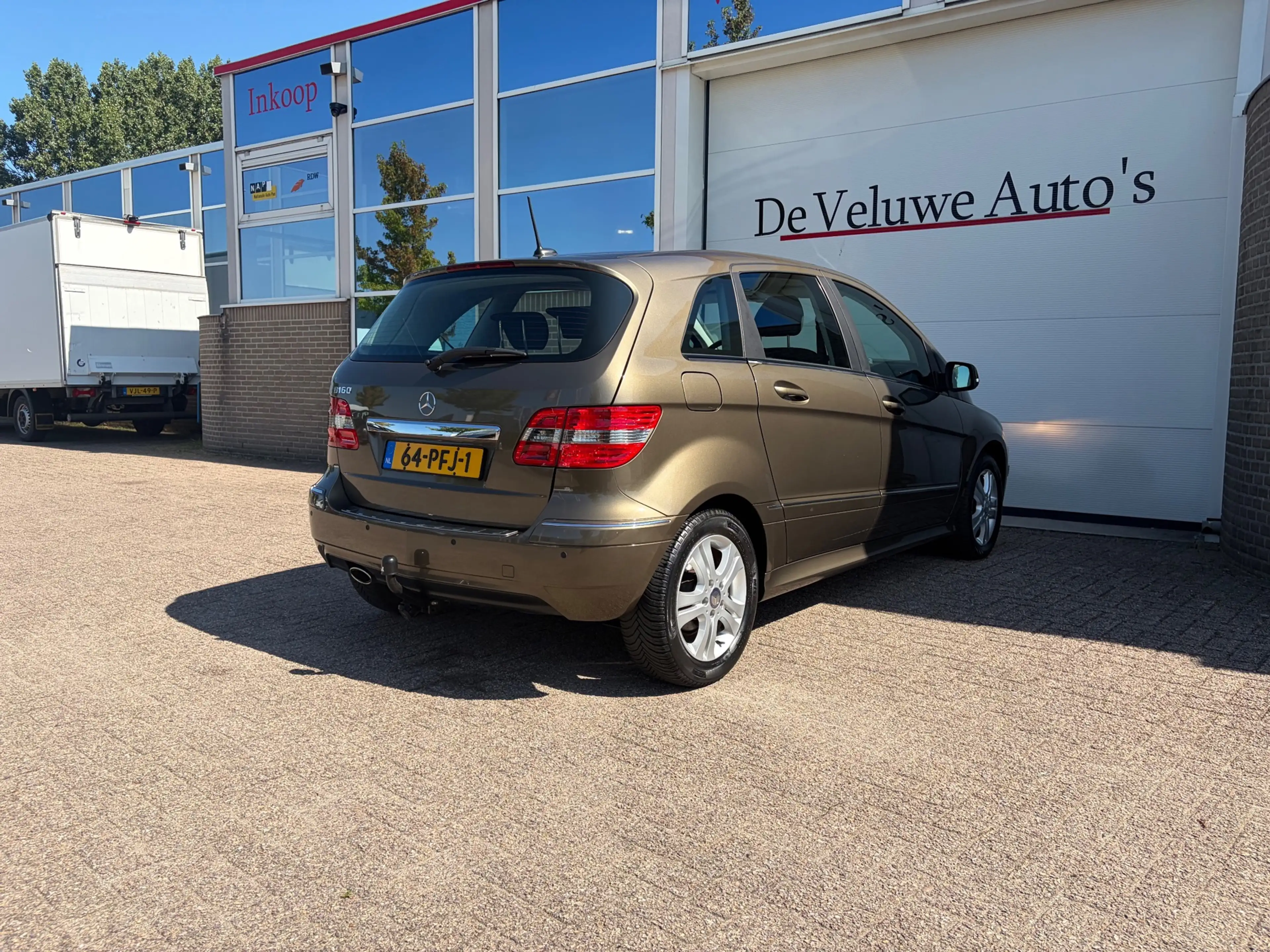 Mercedes-Benz B 160 BlueEFFICIENCY Business Class — photo 2