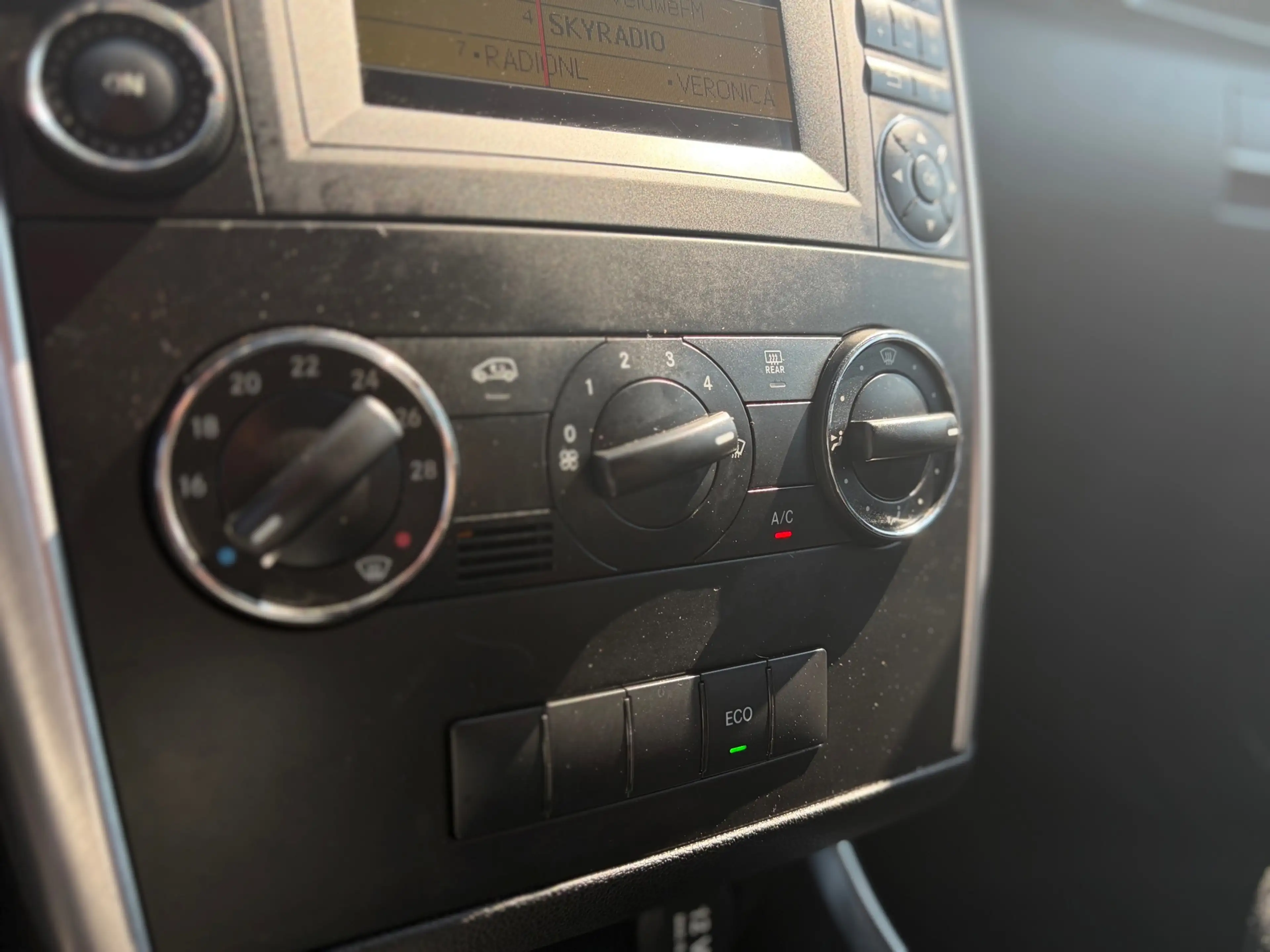 Mercedes-Benz B 160 BlueEFFICIENCY Business Class — photo 36
