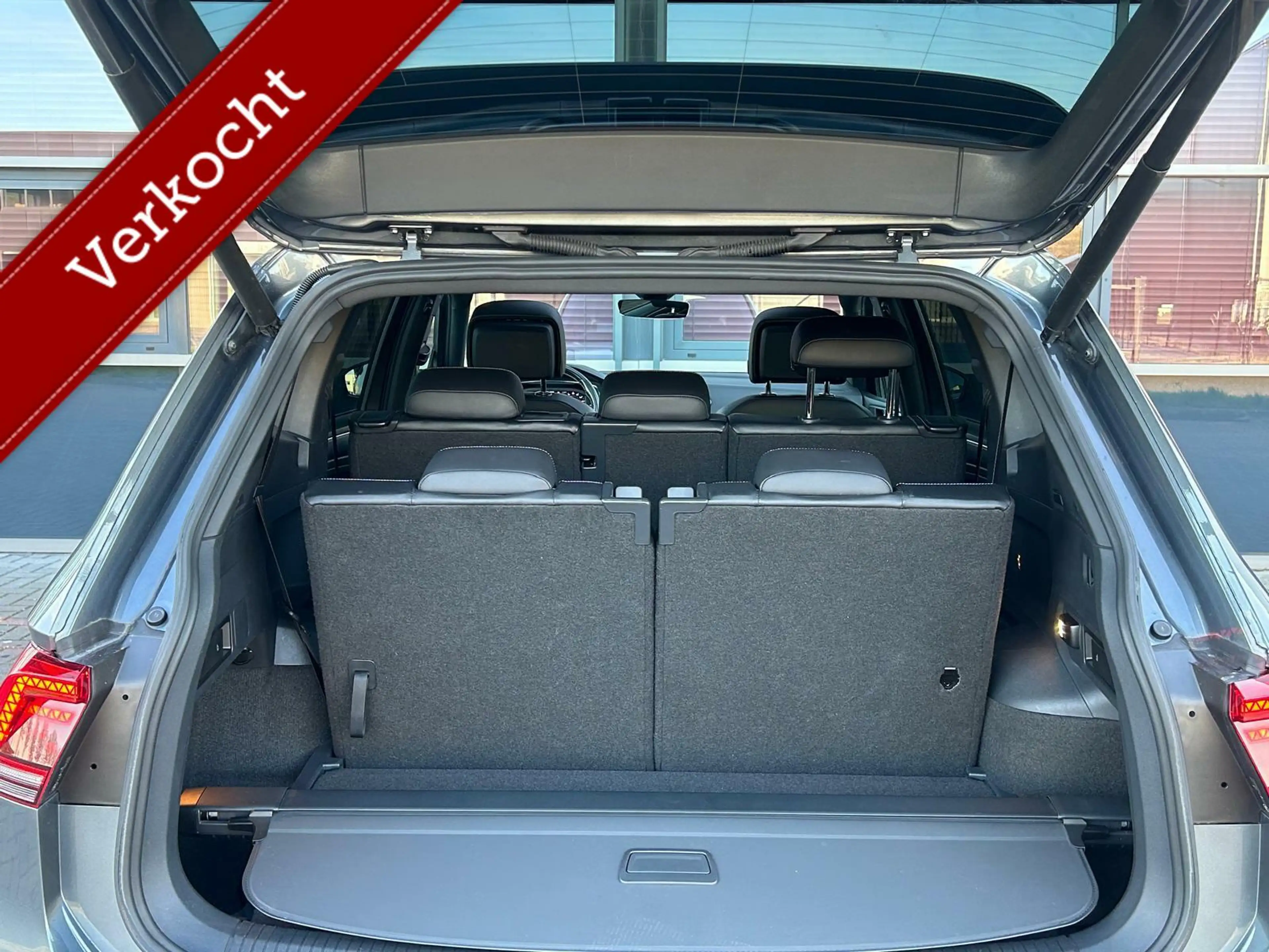 Volkswagen Tiguan Allspace 1.5 TSI R-Line Business+ 7p. Alle opties!! — photo 12