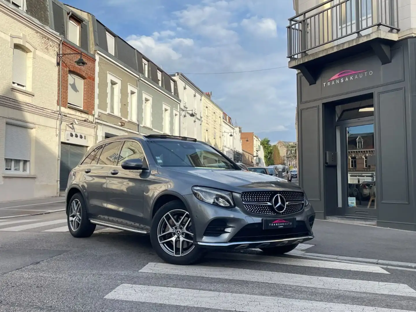 Mercedes-Benz GLC 220 Classe 220 d 9G-Tronic 4Matic Sportline / SUIVI / TOIT OUVRANT Gris - 1