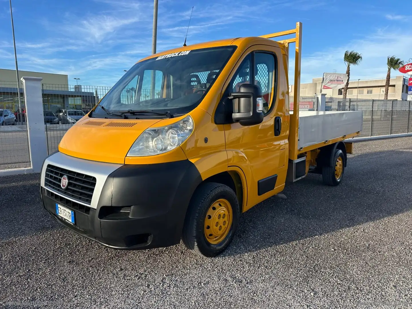 Fiat Ducato 33 2.3 MJT Cassonato aperto fisso Giallo - 1