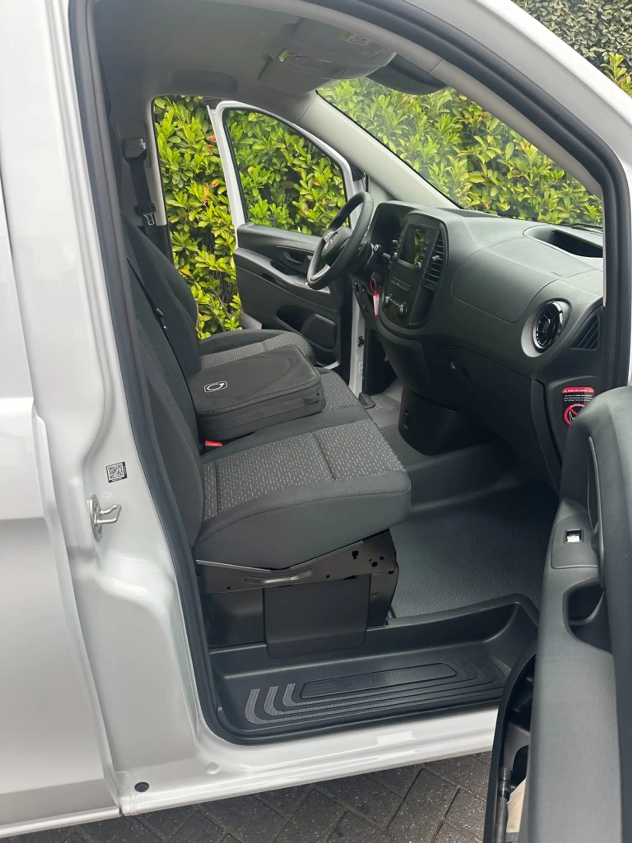 Mercedes-Benz Vito EVITO EVito 112 L2 85KW 60kWh Cruisecontrole Achte — photo 14