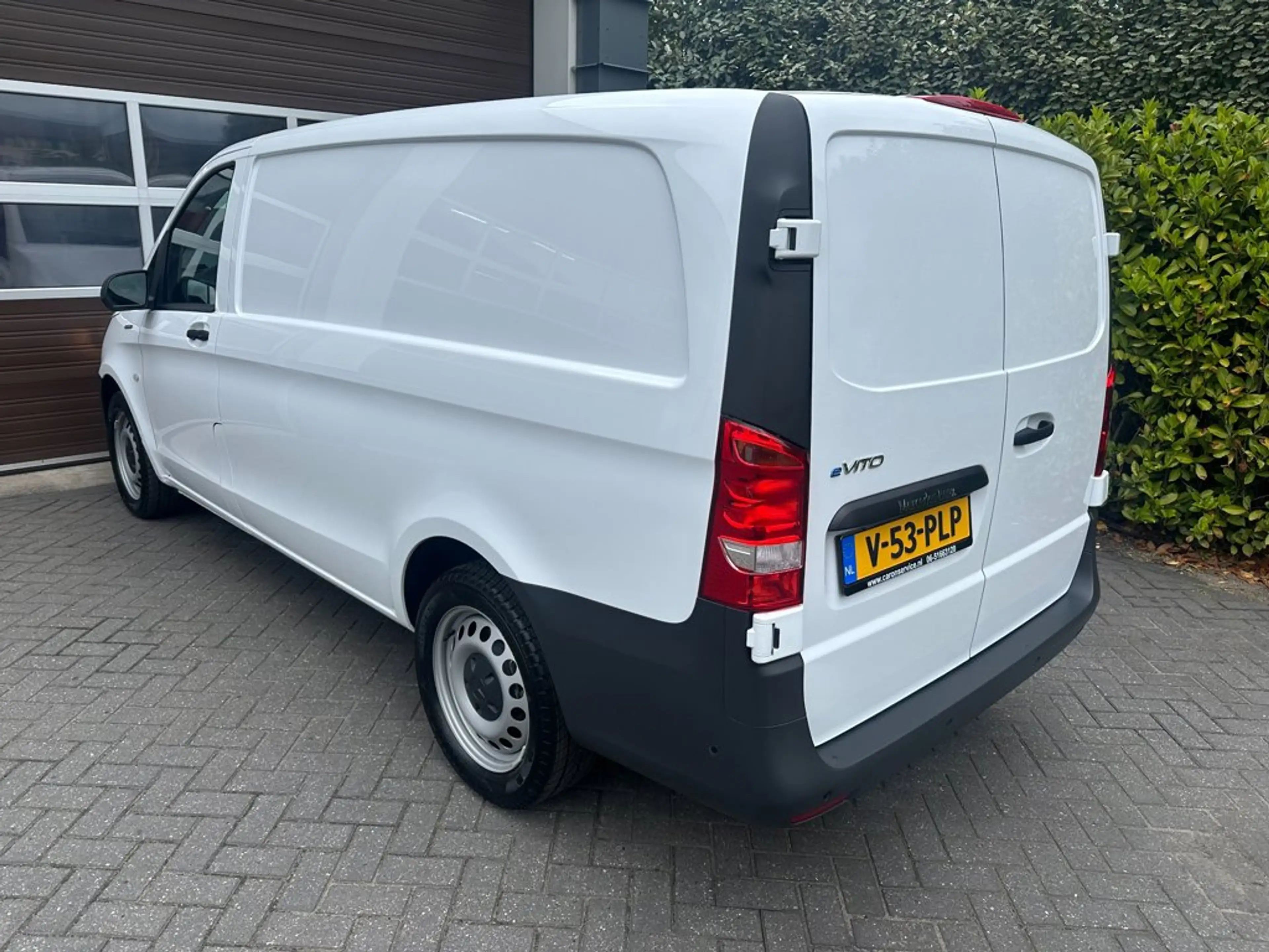 Mercedes-Benz Vito EVITO EVito 112 L2 85KW 60kWh Cruisecontrole Achte — photo 3