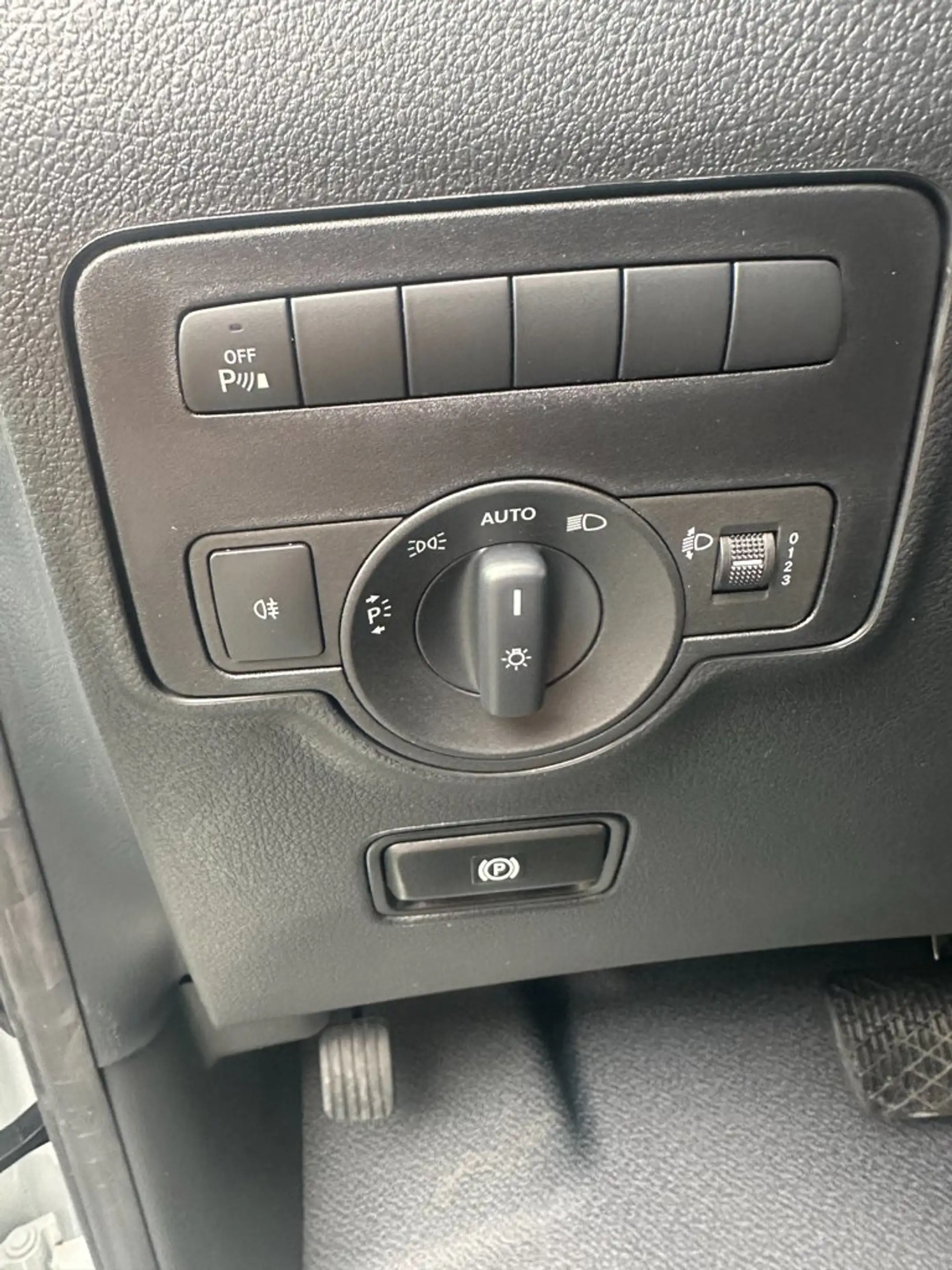 Mercedes-Benz Vito EVITO EVito 112 L2 85KW 60kWh Cruisecontrole Achte — photo 13