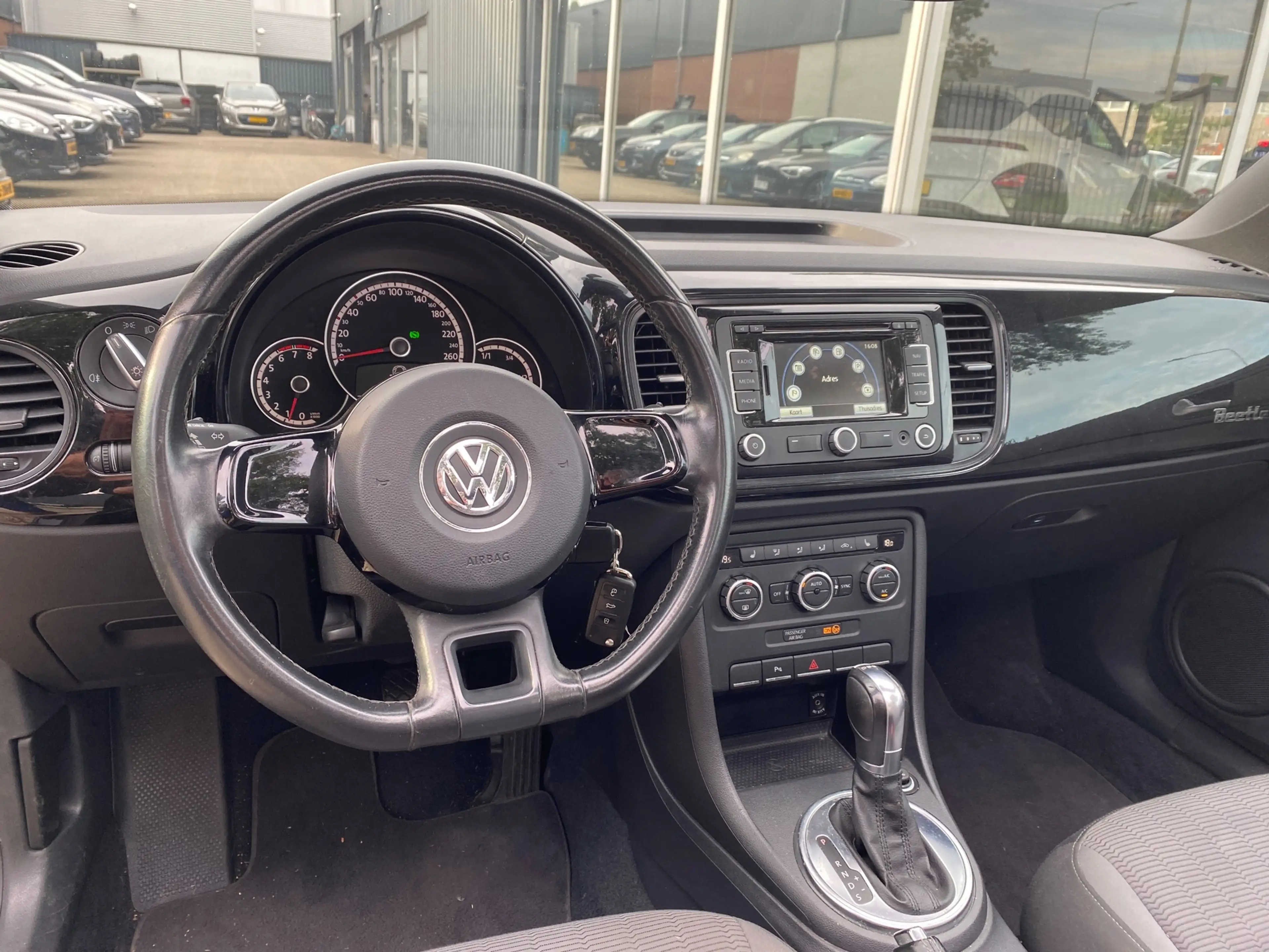 Volkswagen Beetle Cabriolet 1.2 TSI Design Automaat Navi Cruise Pdc — photo 9