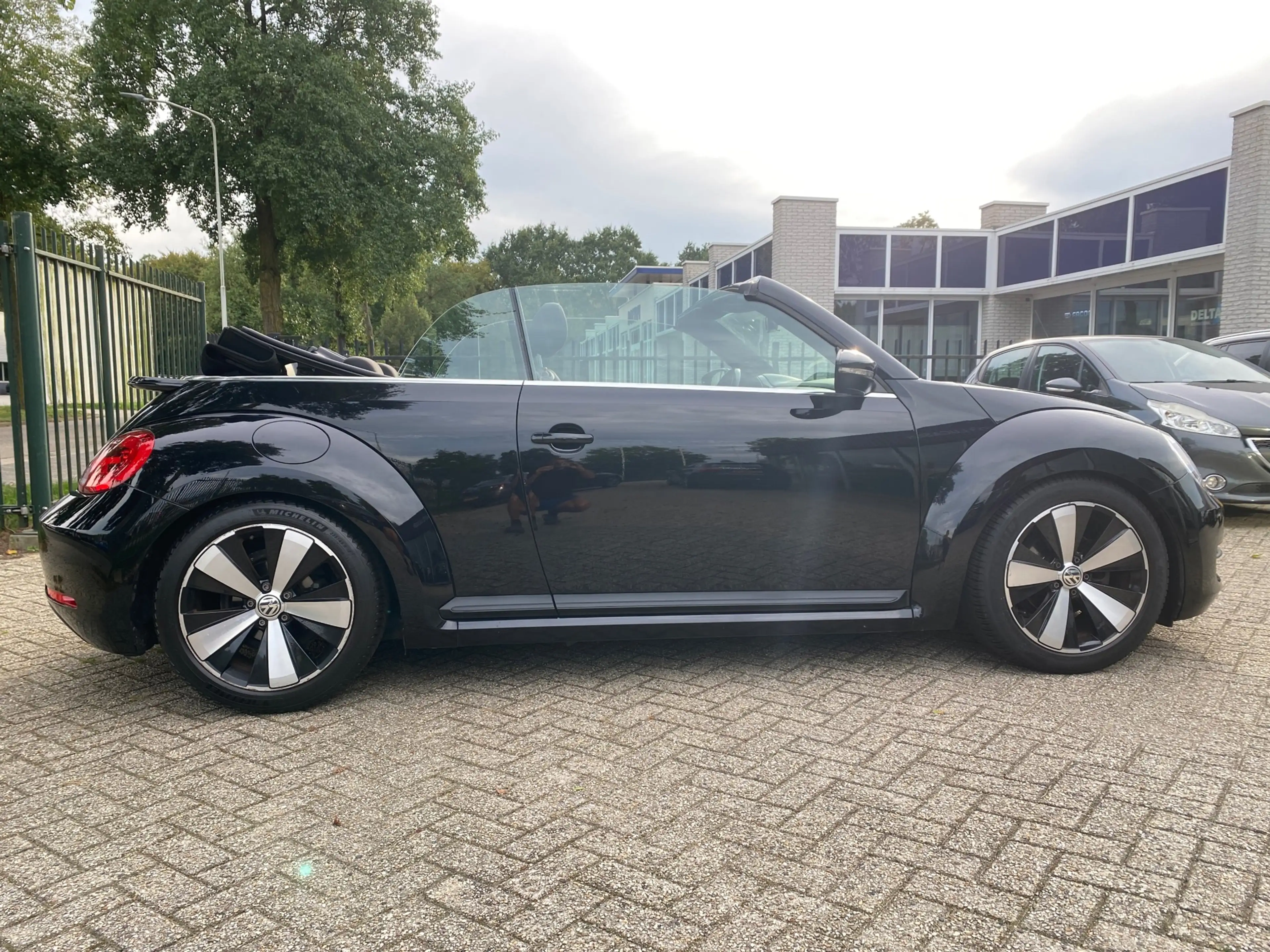 Volkswagen Beetle Cabriolet 1.2 TSI Design Automaat Navi Cruise Pdc — photo 6