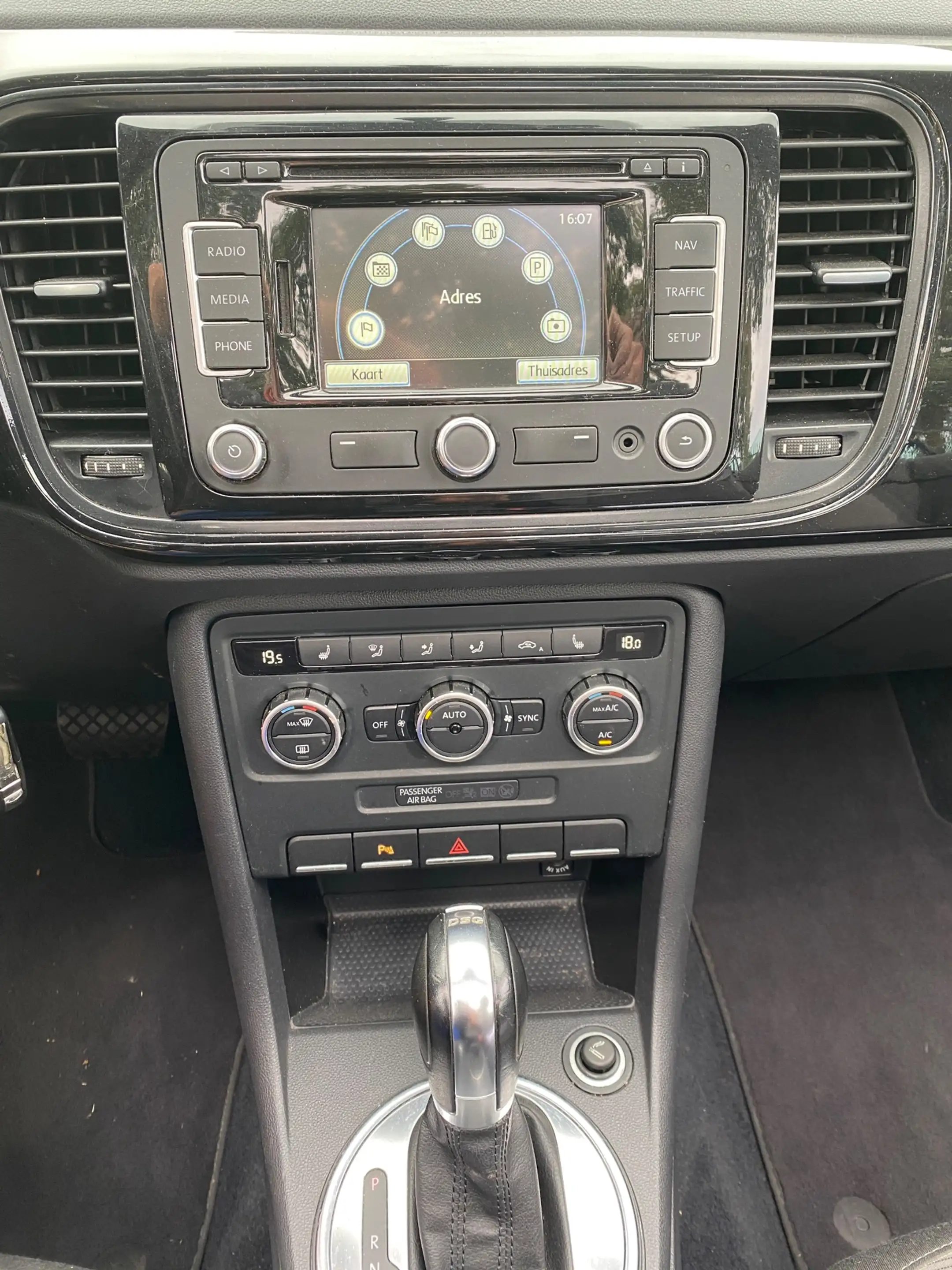 Volkswagen Beetle Cabriolet 1.2 TSI Design Automaat Navi Cruise Pdc — photo 13