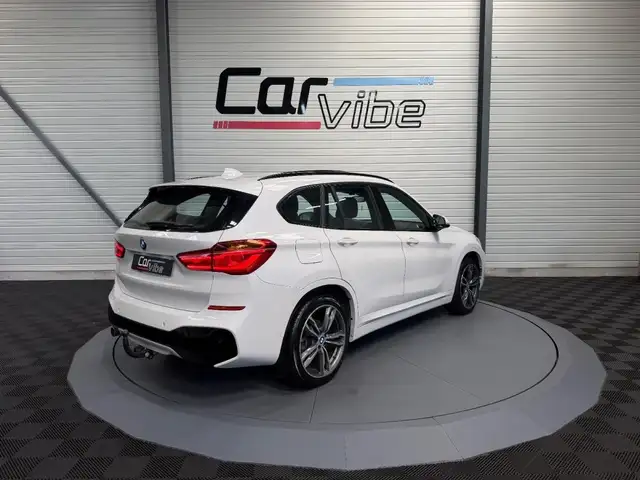 BMW X1 view 4