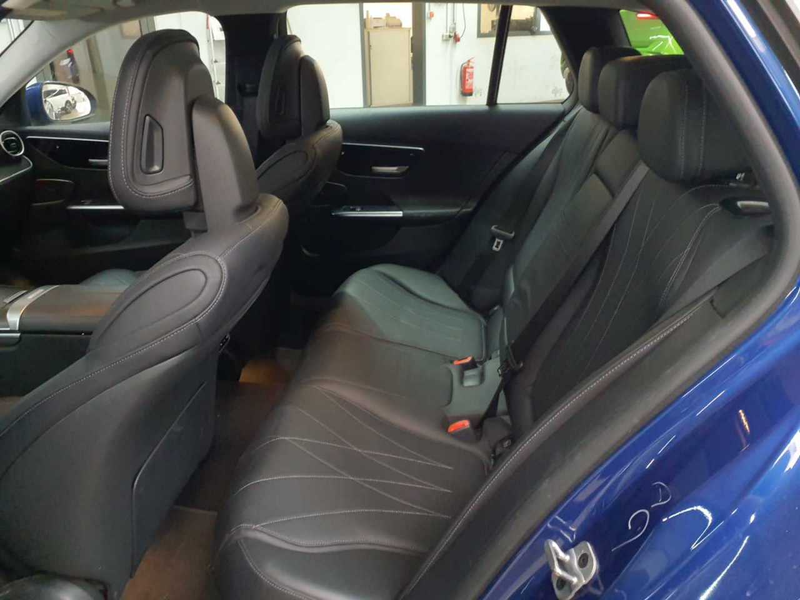 Mercedes-Benz C 300 C 300 e T 9G- Ava AHK PANO Assi+ BusiP — photo 13
