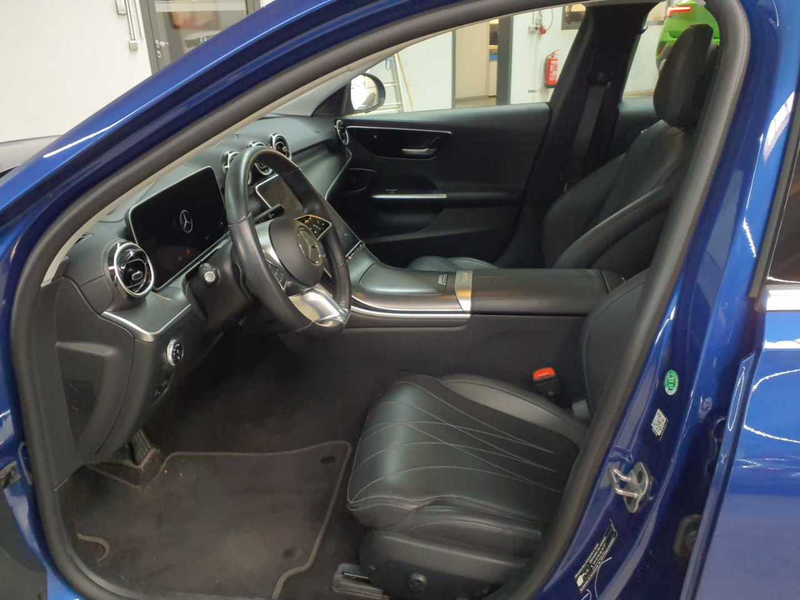 Mercedes-Benz C 300 C 300 e T 9G- Ava AHK PANO Assi+ BusiP — photo 7