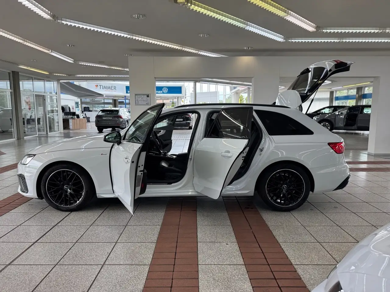 Audi A4 Avant S-LINE 35 TDI 163PS S tronic +LED+ACC+RKAM+, миниатюра 24