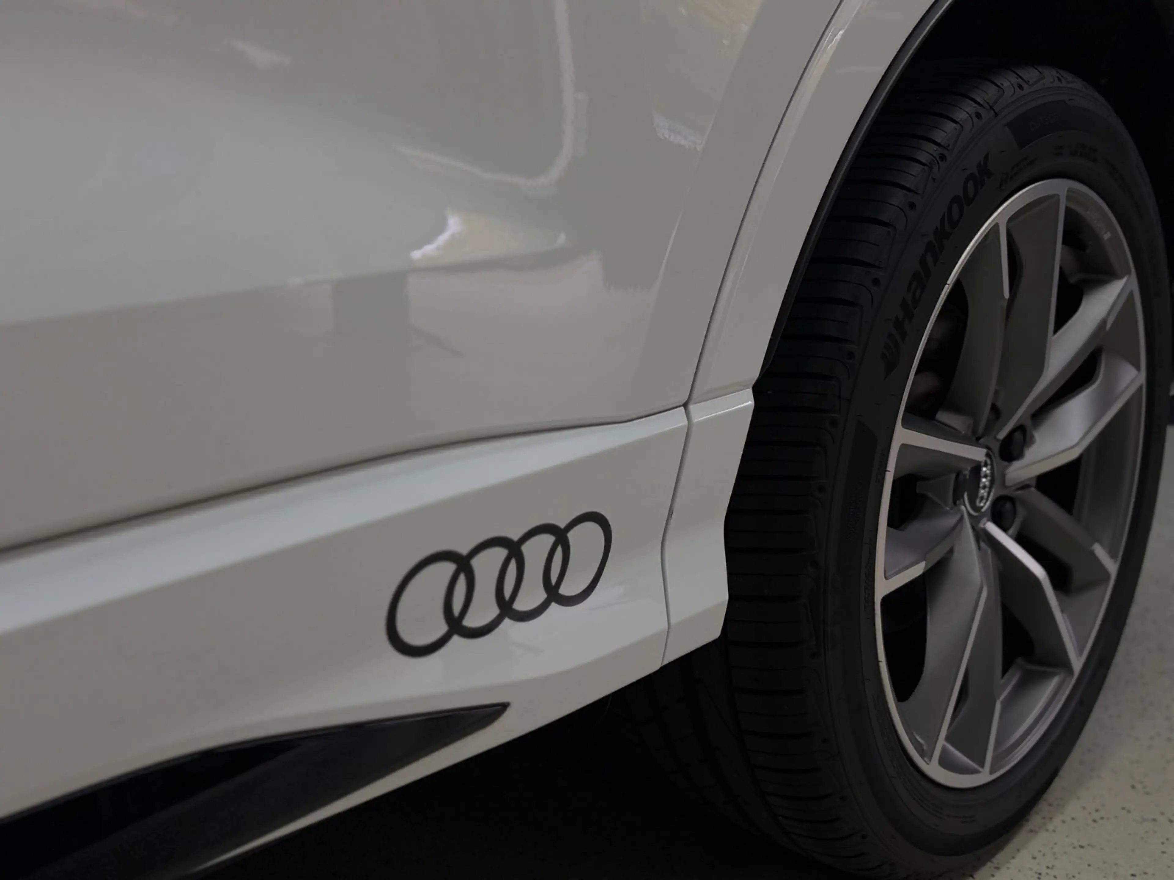 Audi Q3 40 TFSI quattro S line*Virtual*Black*KEYLESS — photo 15