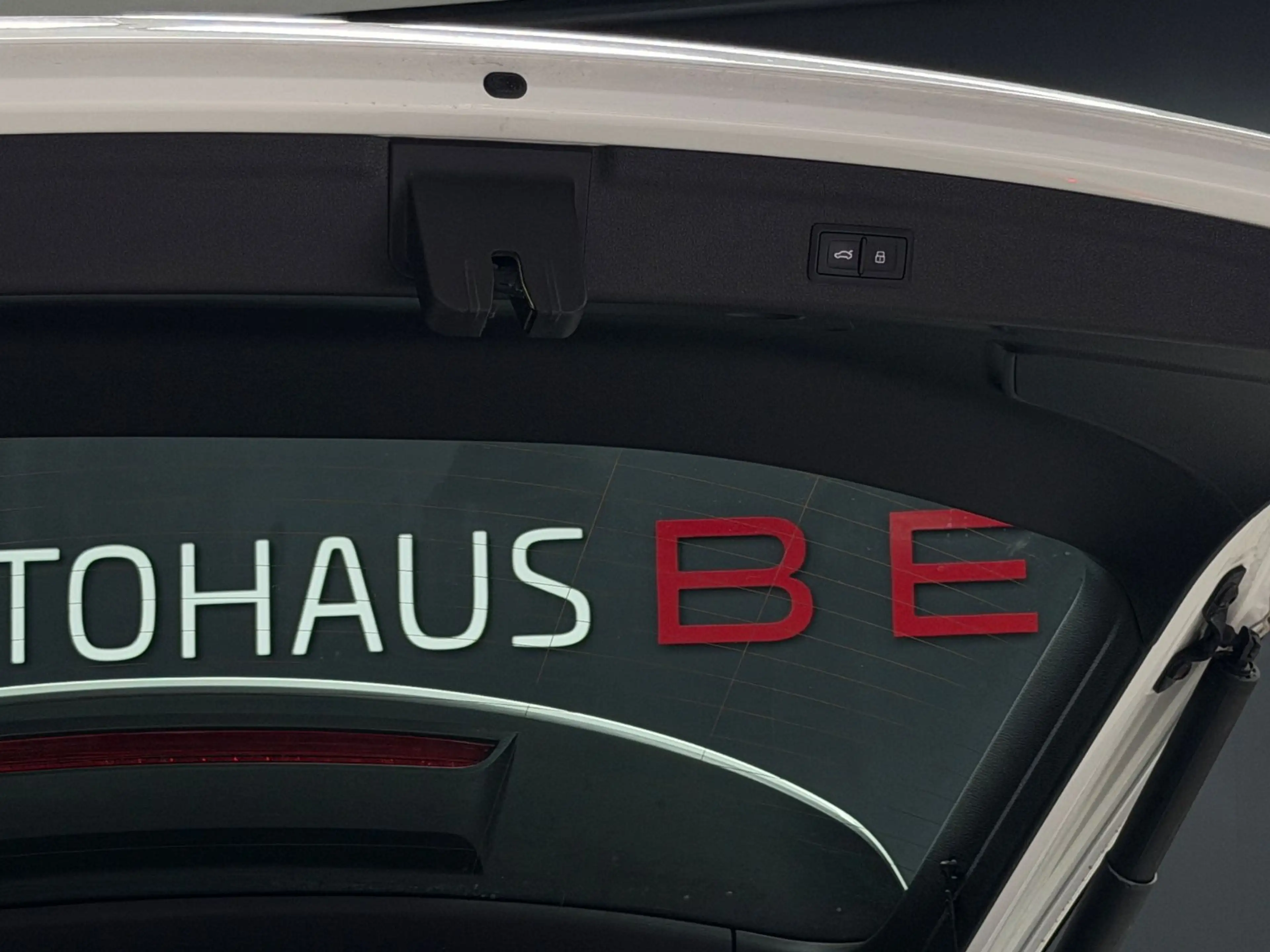 Audi Q3 40 TFSI quattro S line*Virtual*Black*KEYLESS — photo 12