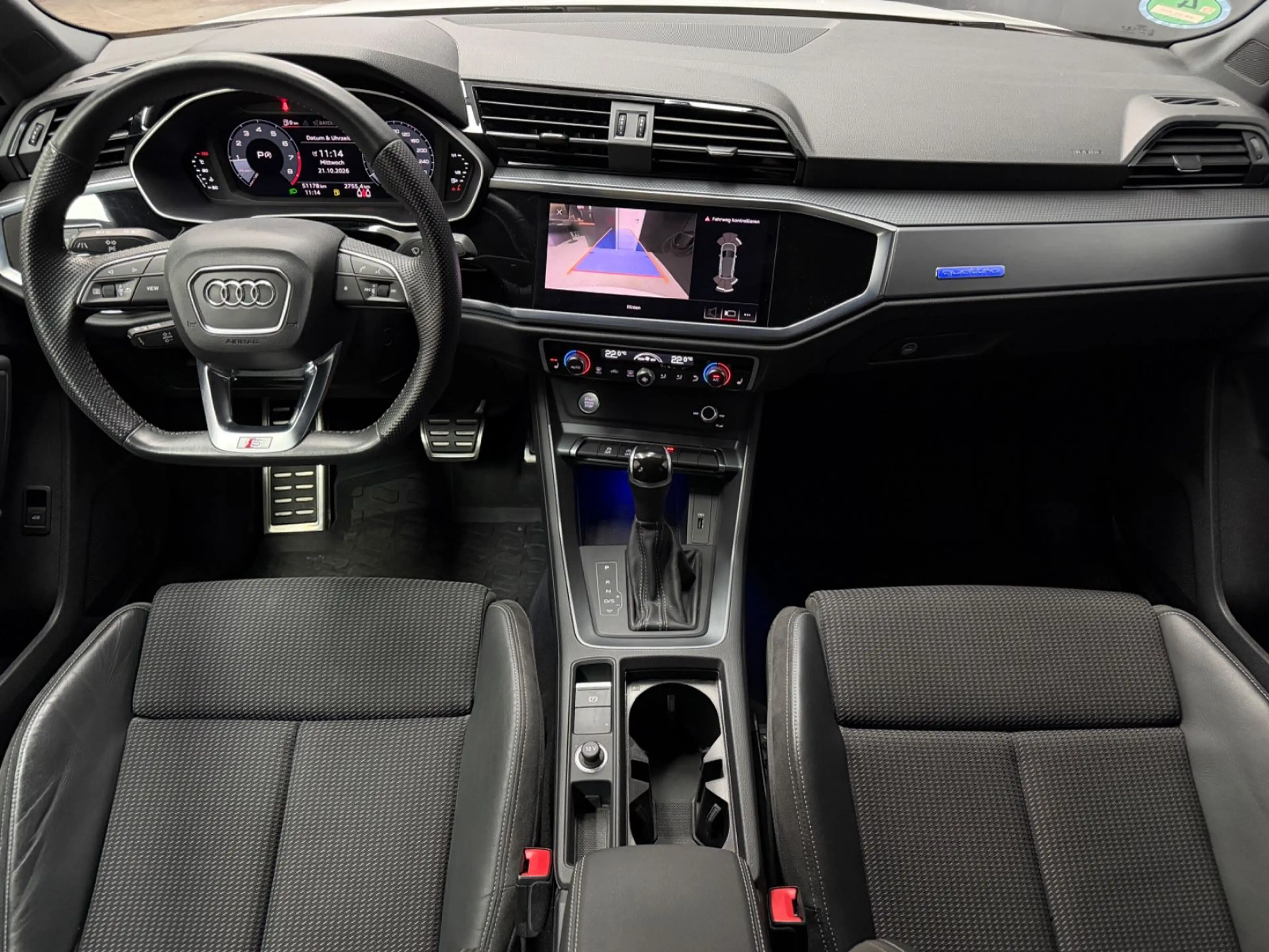 Audi Q3 40 TFSI quattro S line*Virtual*Black*KEYLESS — photo 24