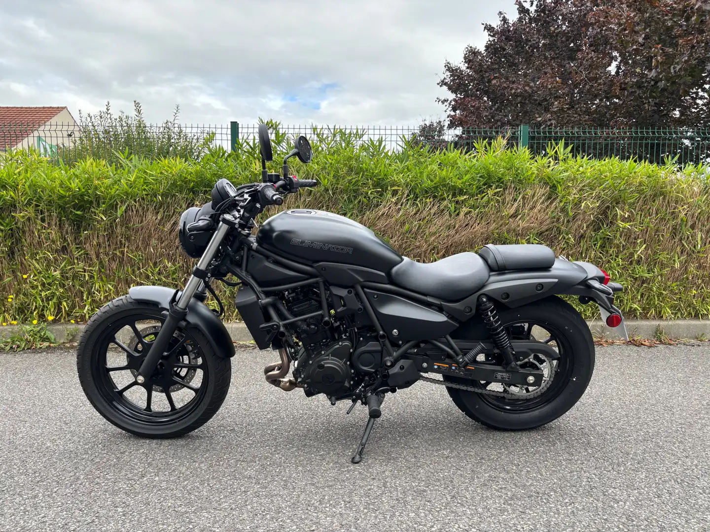 Kawasaki Eliminator 500 Schwarz - 1