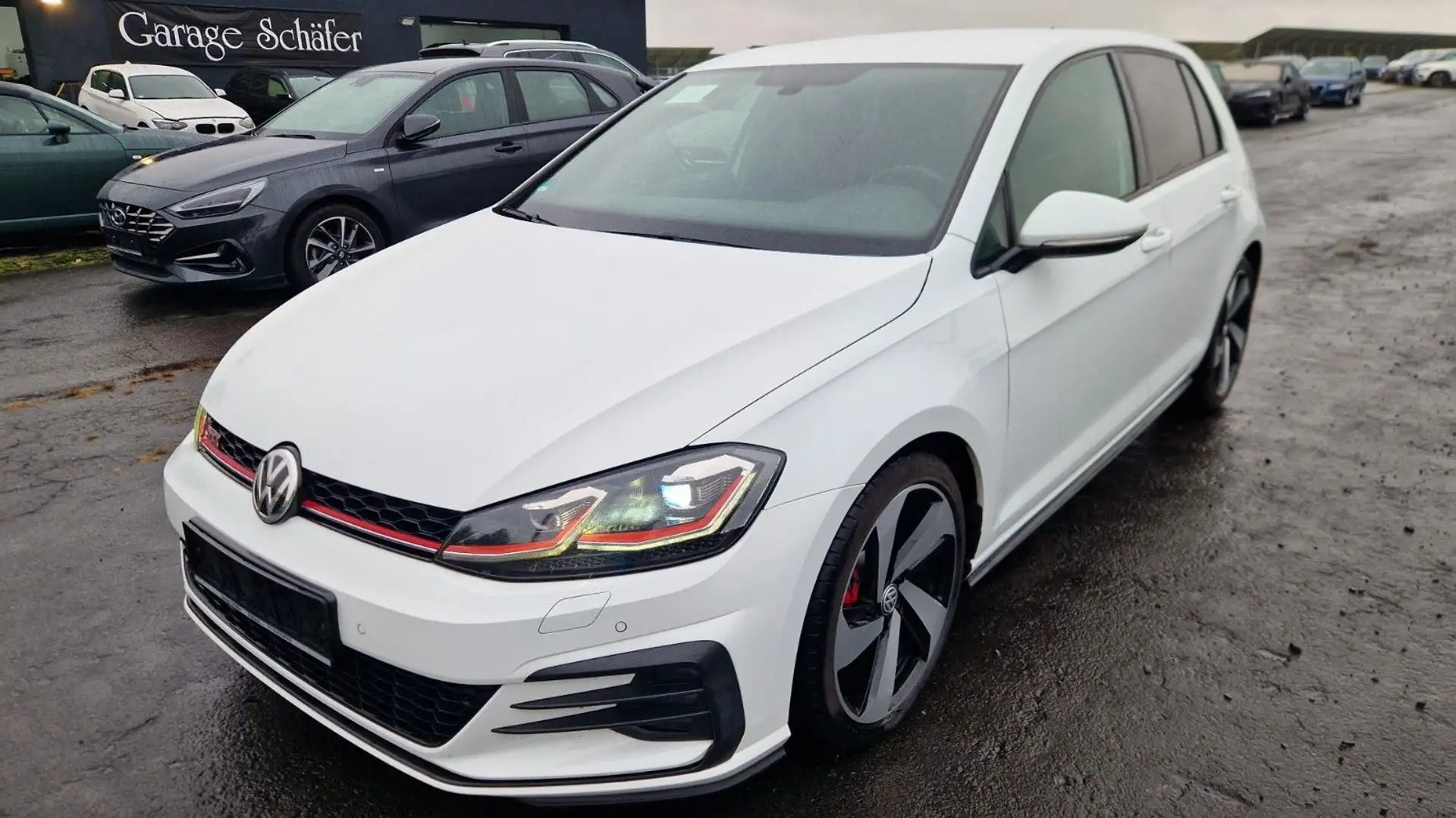 Volkswagen Golf VII Lim. GTI Performance 1.Hand LED Navi Weiß - 1