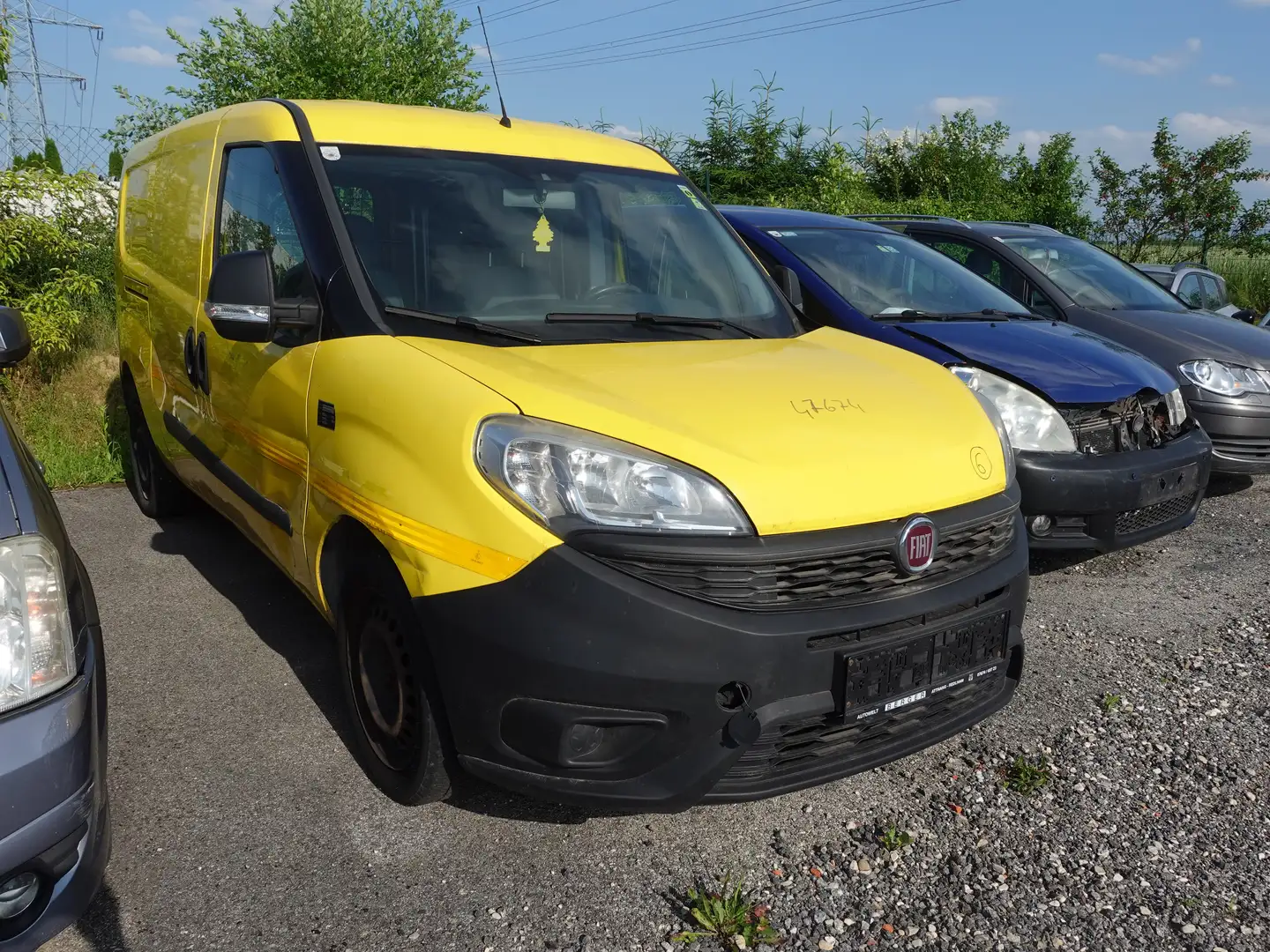 Fiat Doblo Cargo Maxi 1,3 Gelb - 1
