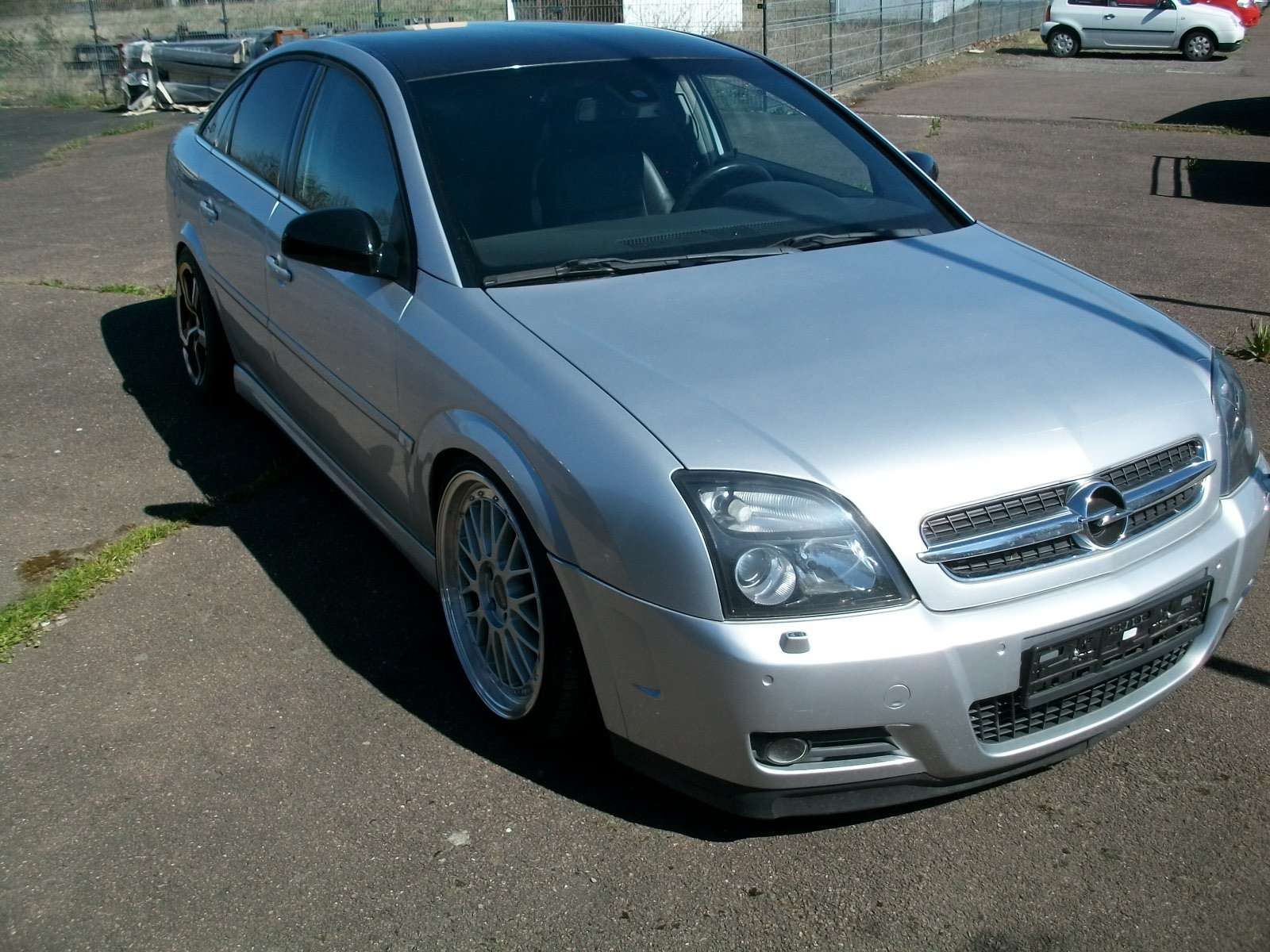 Second hand Opel Vectra 3.2
