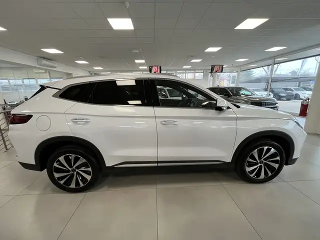 BYD Seal U view 4