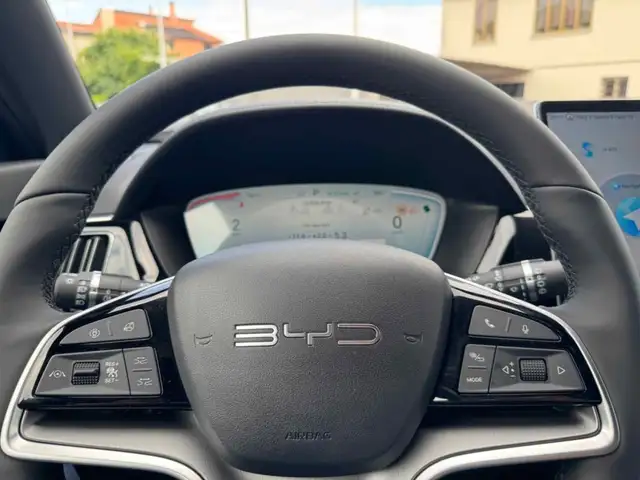 BYD Seal U view 9