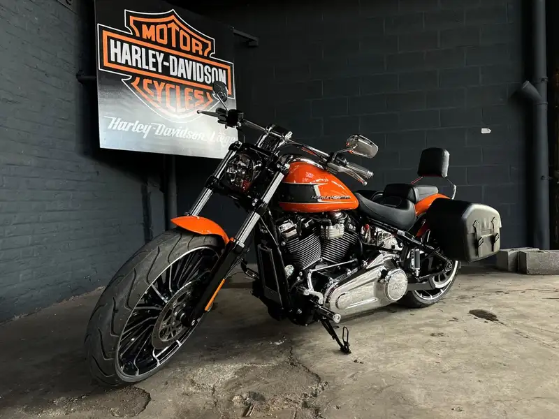 Harley-Davidson Breakout - foto 4