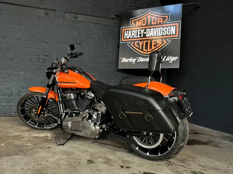 Harley-Davidson Breakout - foto 5