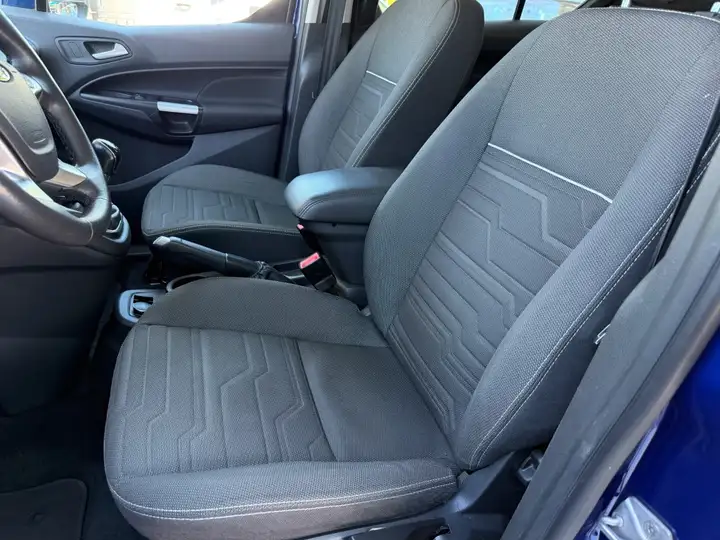 Ford Transit Connect 2015, foto 7