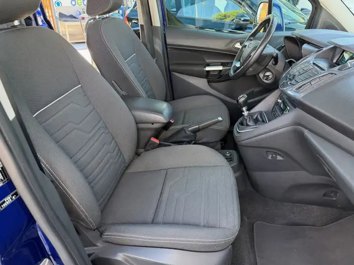 Ford Transit Connect 2015, foto 13
