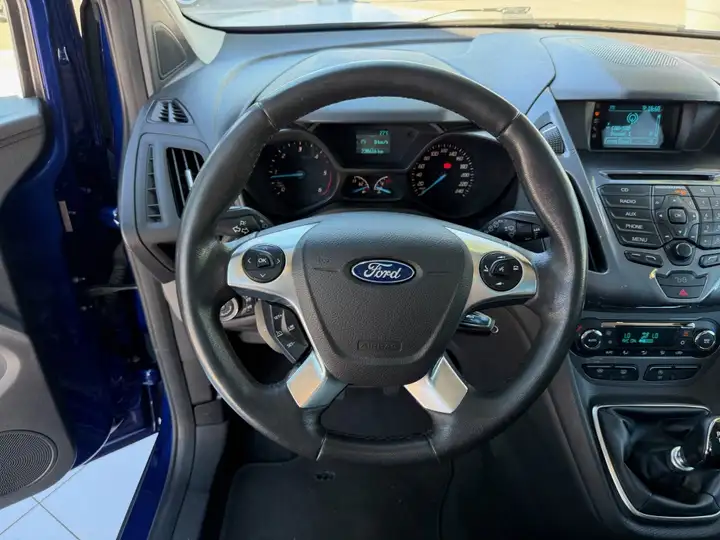Ford Transit Connect 2015, foto 11