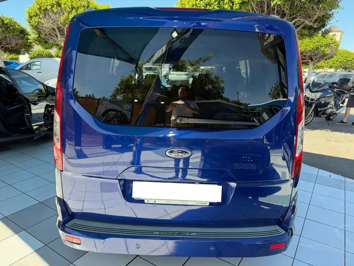 Ford Transit Connect 2015, foto 5