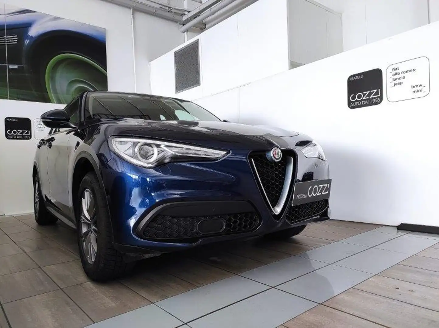 Alfa Romeo Stelvio - Stelvio 2.2 Turbodiesel 190 CV AT8 Q4 Business Blu/Azzurro - 1